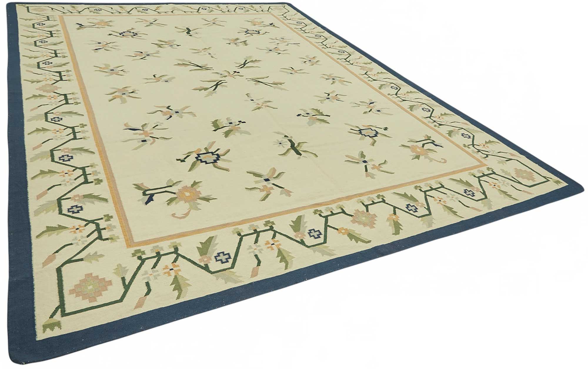 Beige Scandinavian — 3.02 x 4.12