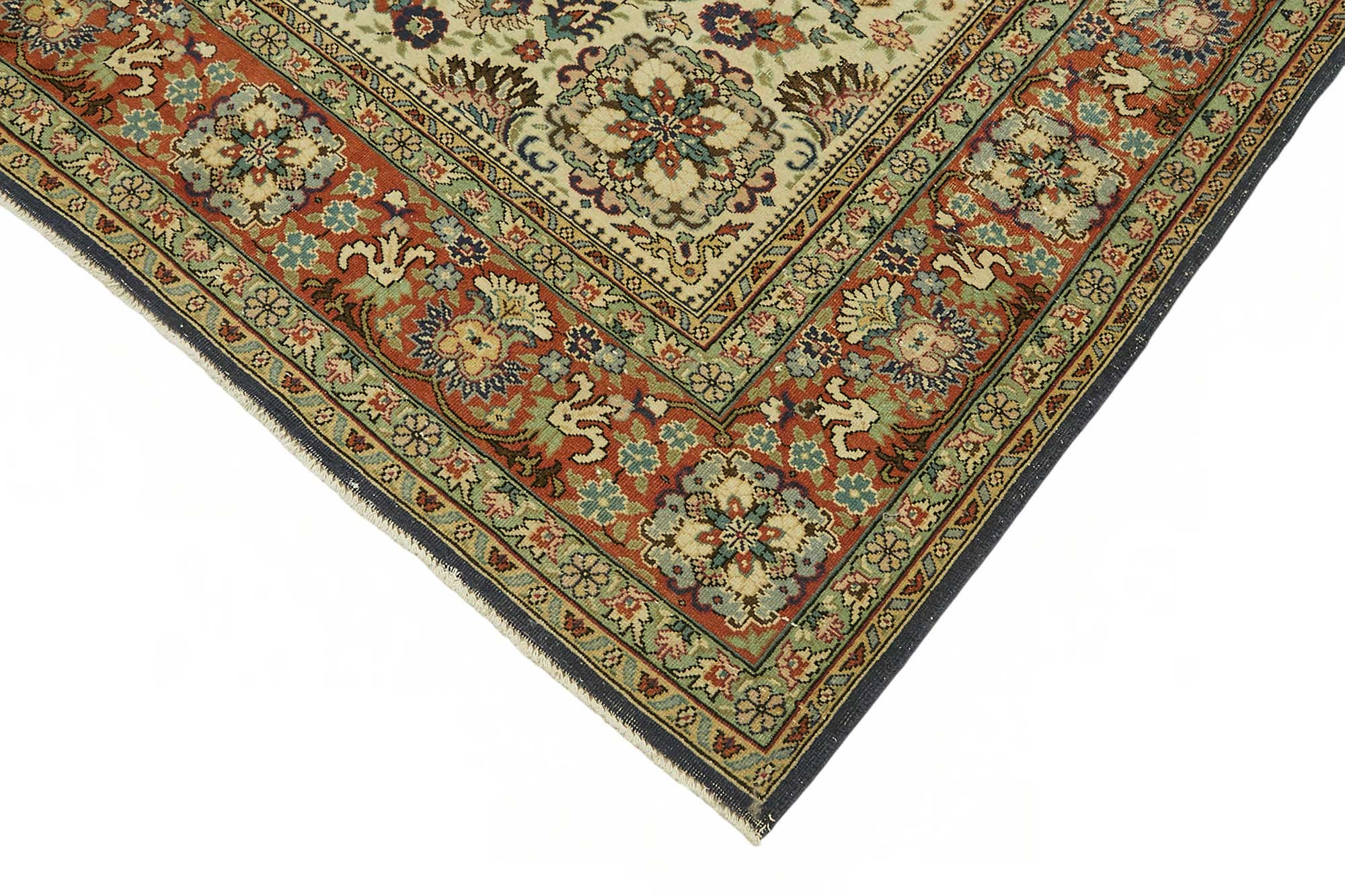 Ivory Kayseri — 2.07 x 2.97