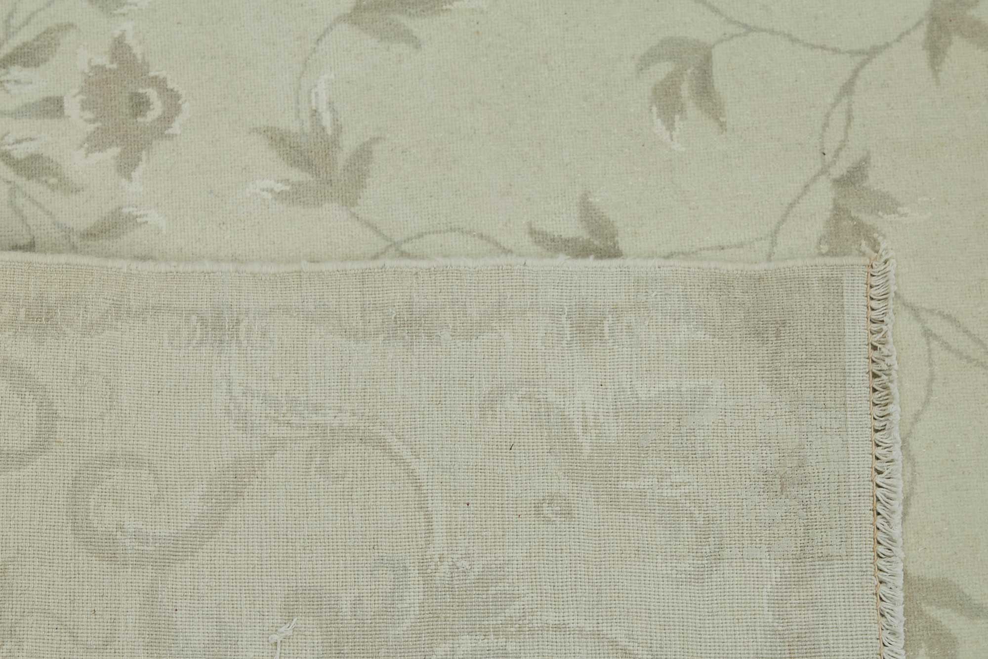 Alabaster Persian — 2.42 x 3.05