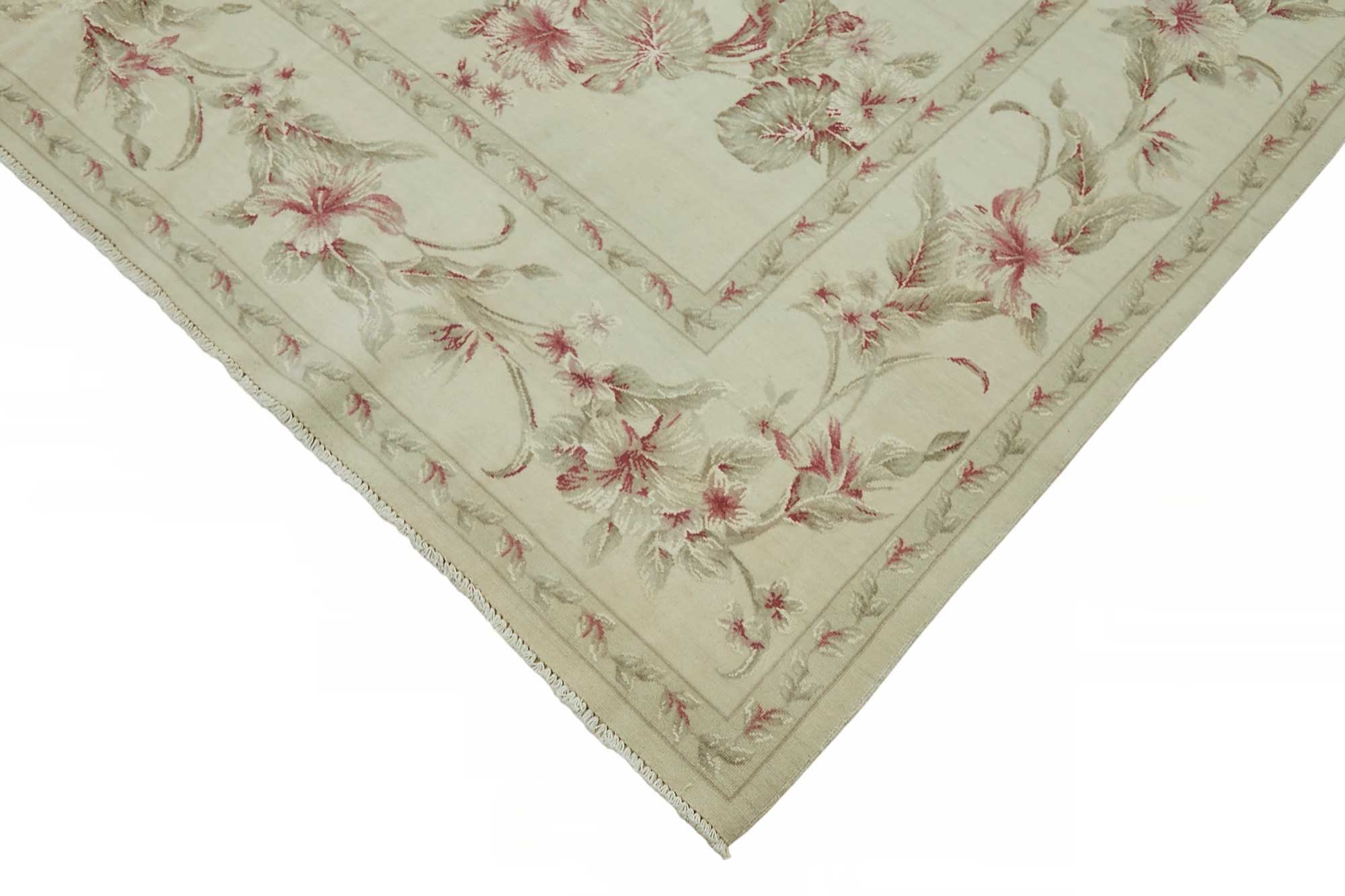 Linen Persian — 2.37 x 3.01