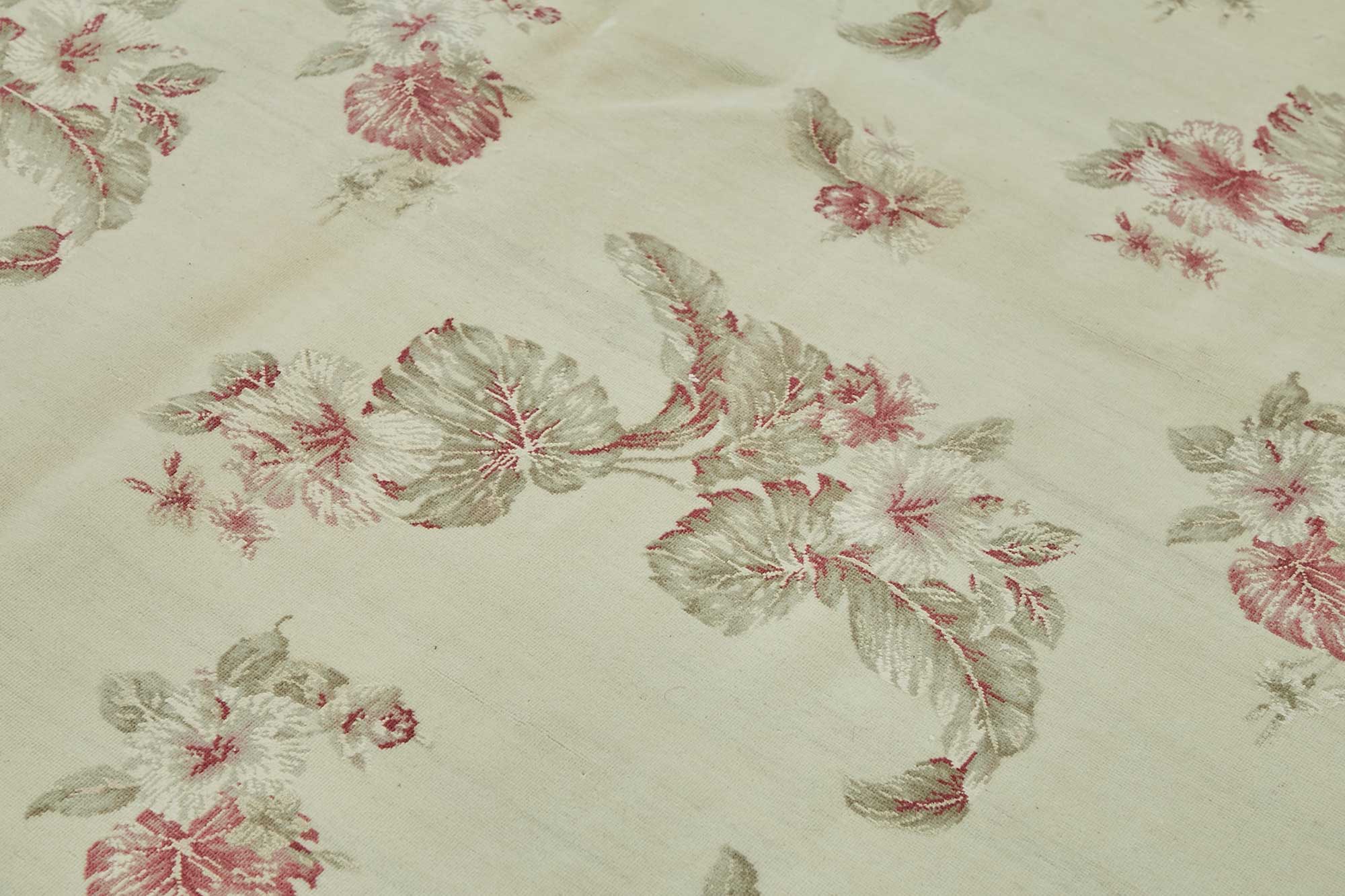 Linen Persian — 2.37 x 3.01