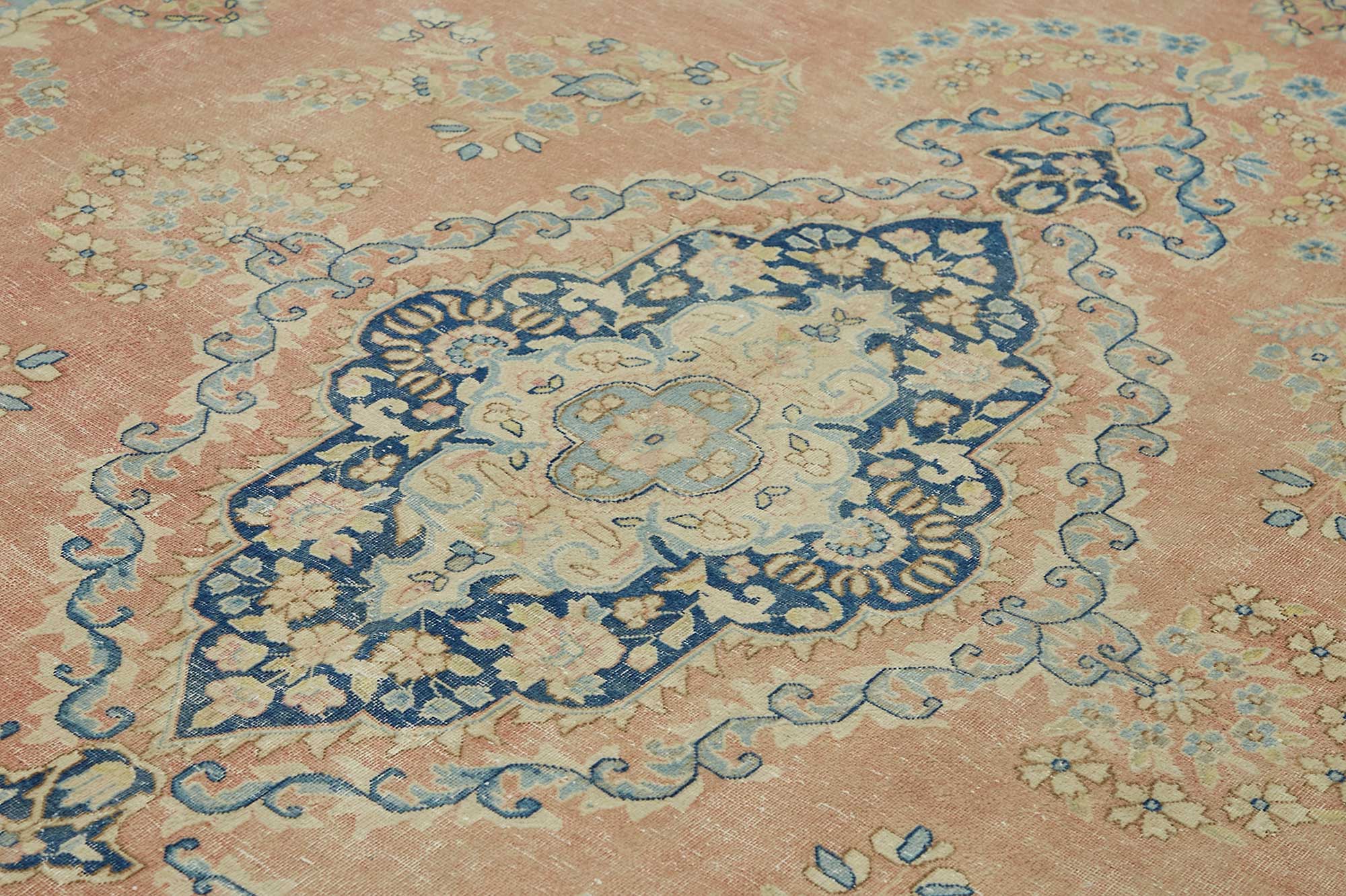 Bisque Persian — 2.98 x 3.83