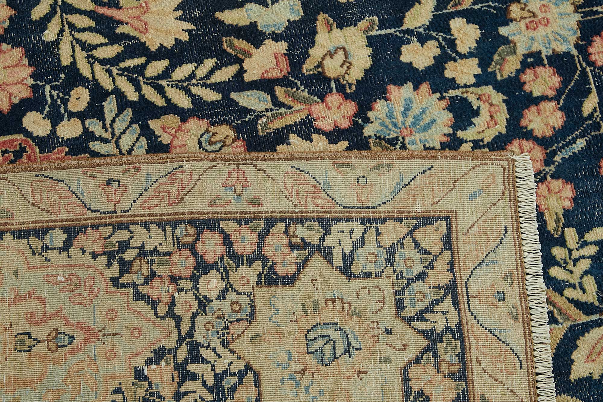 Ivory Persian — 2.76 x 3.48
