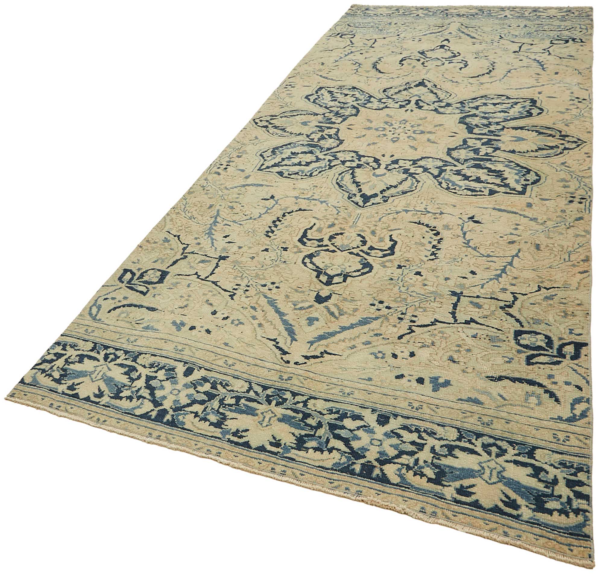 Pearl Persian — 1.60 x 4.03