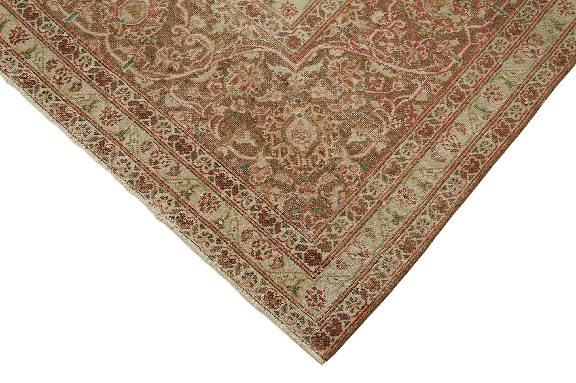 Champagne Persian — 2.93 x 3.93