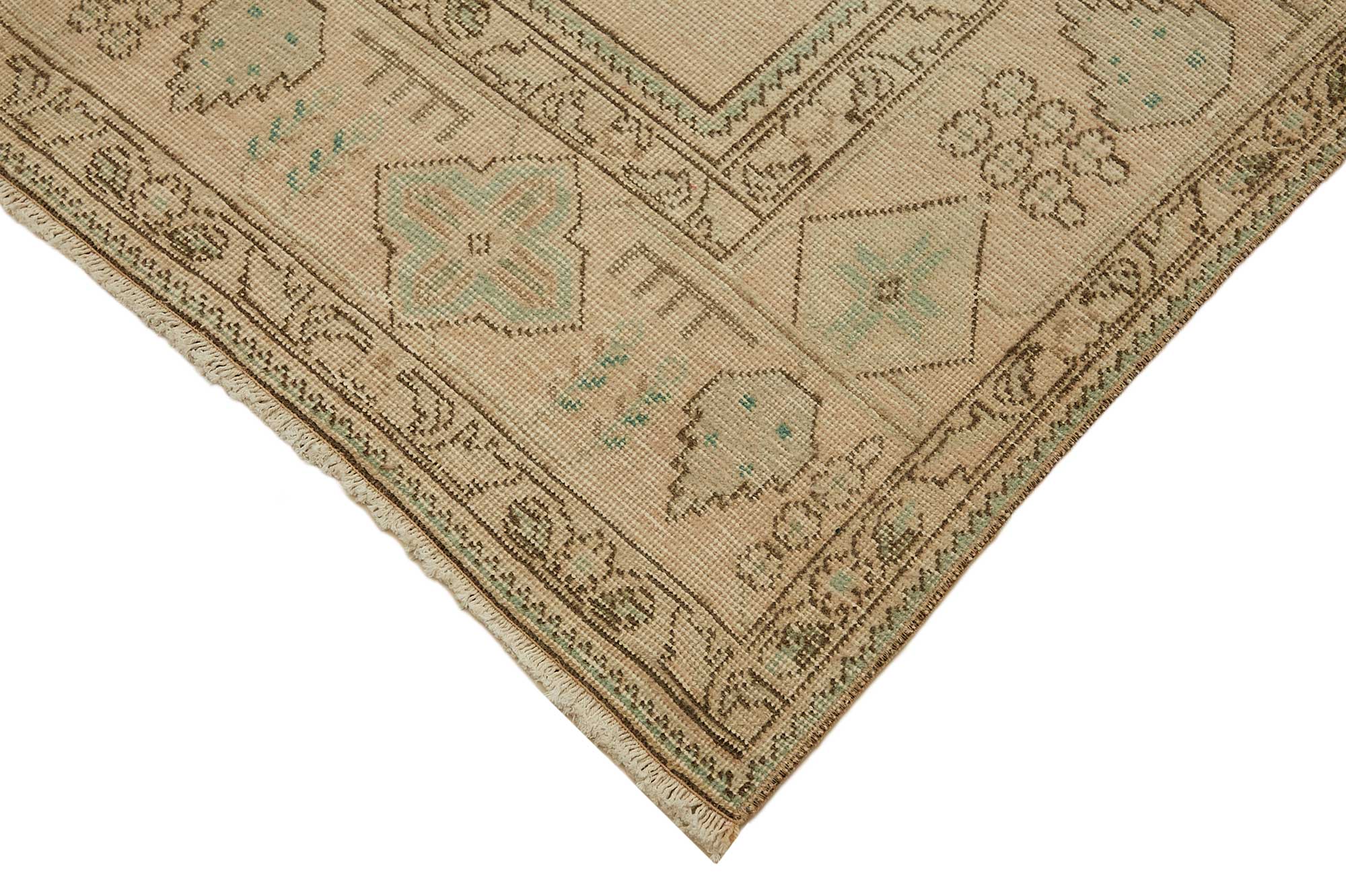 Alabaster Persian — 2.90 x 3.85