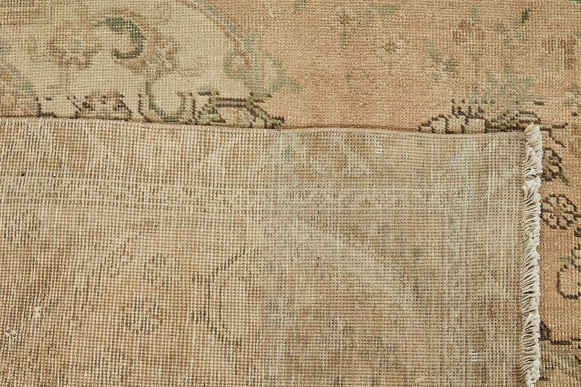 Alabaster Persian — 2.88 x 3.86