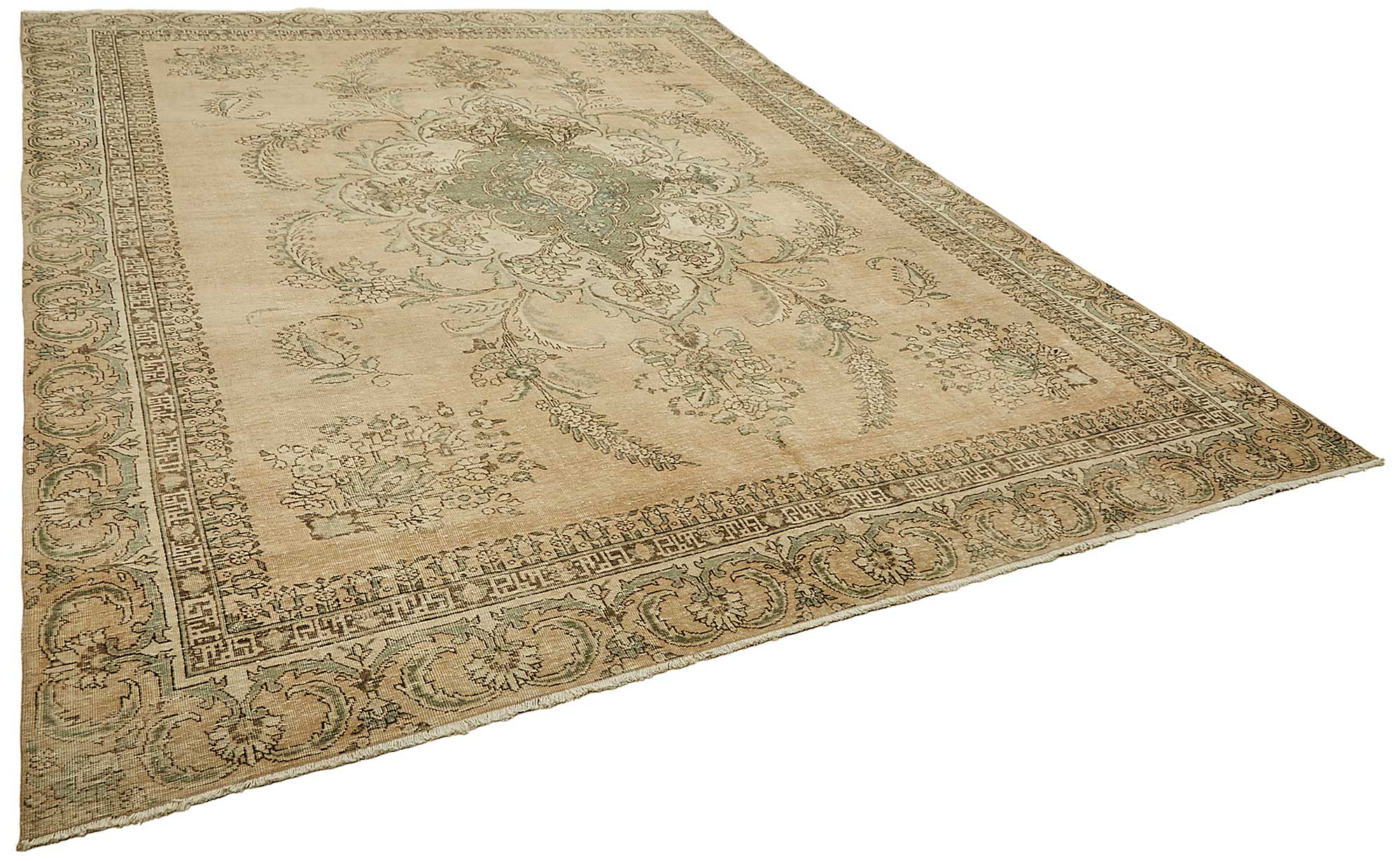 Ivory Persian — 3.07 x 3.97