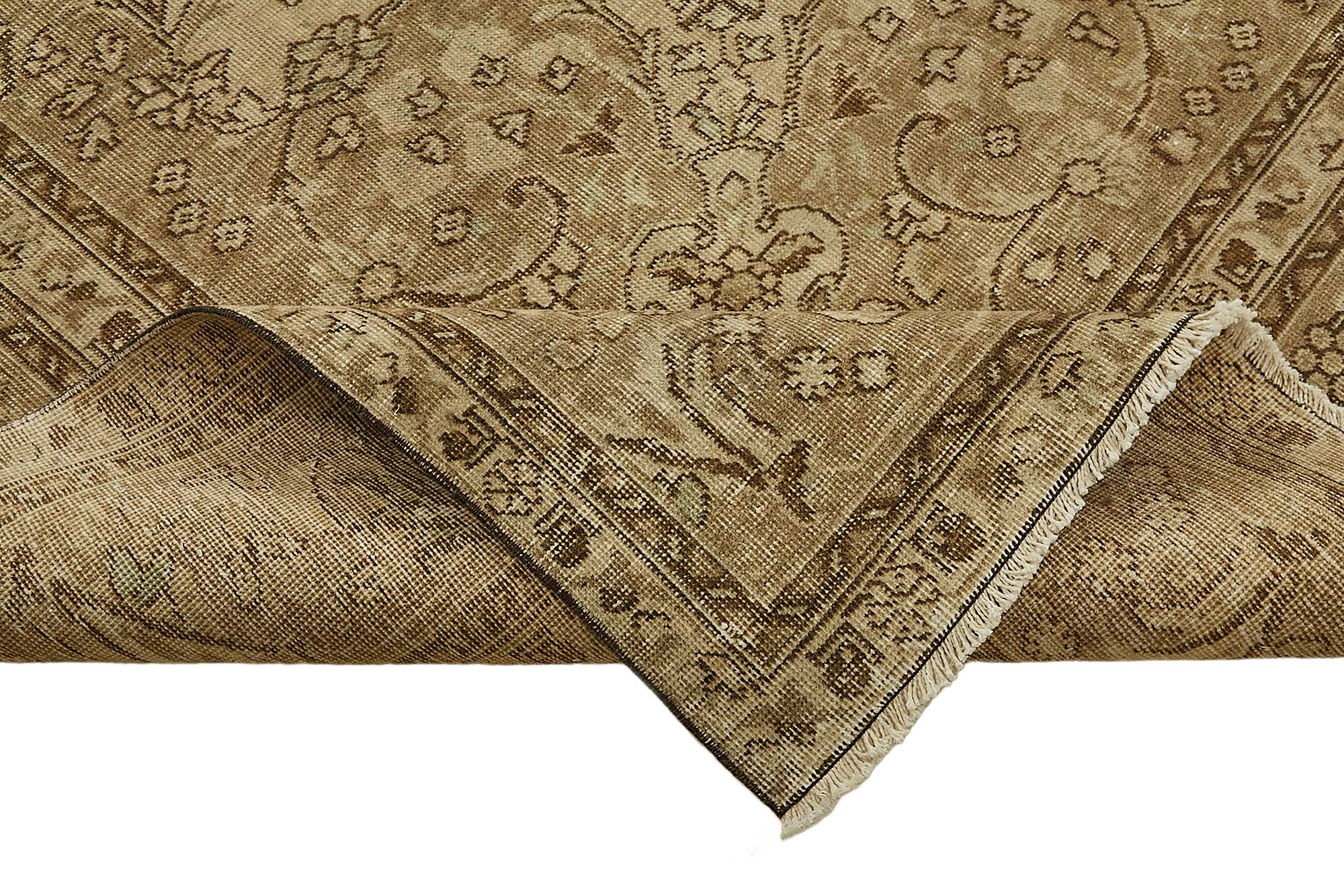 Pearl Persian — 2.91 x 3.85