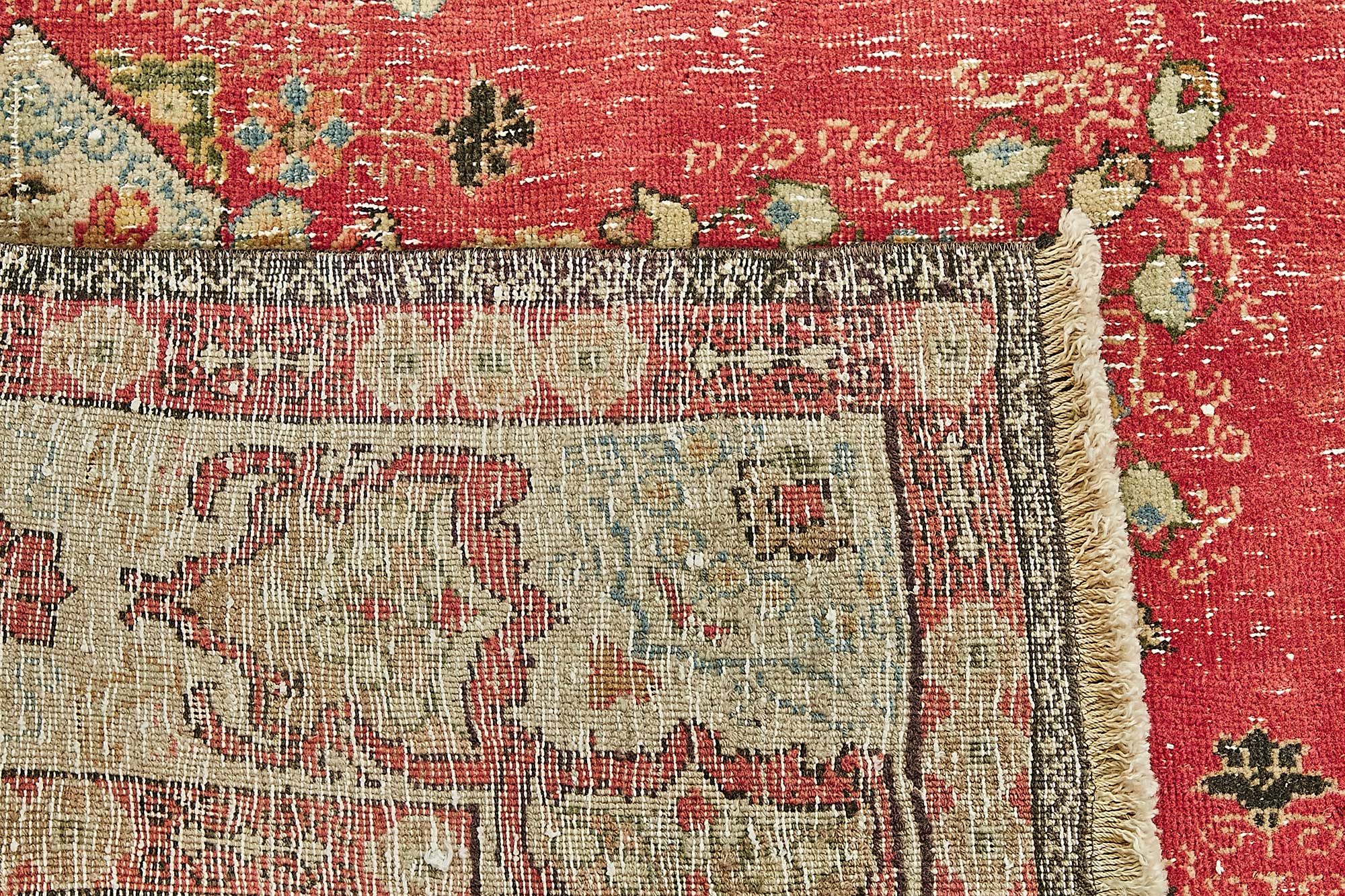 Alabaster Persian — 2.73 x 3.44
