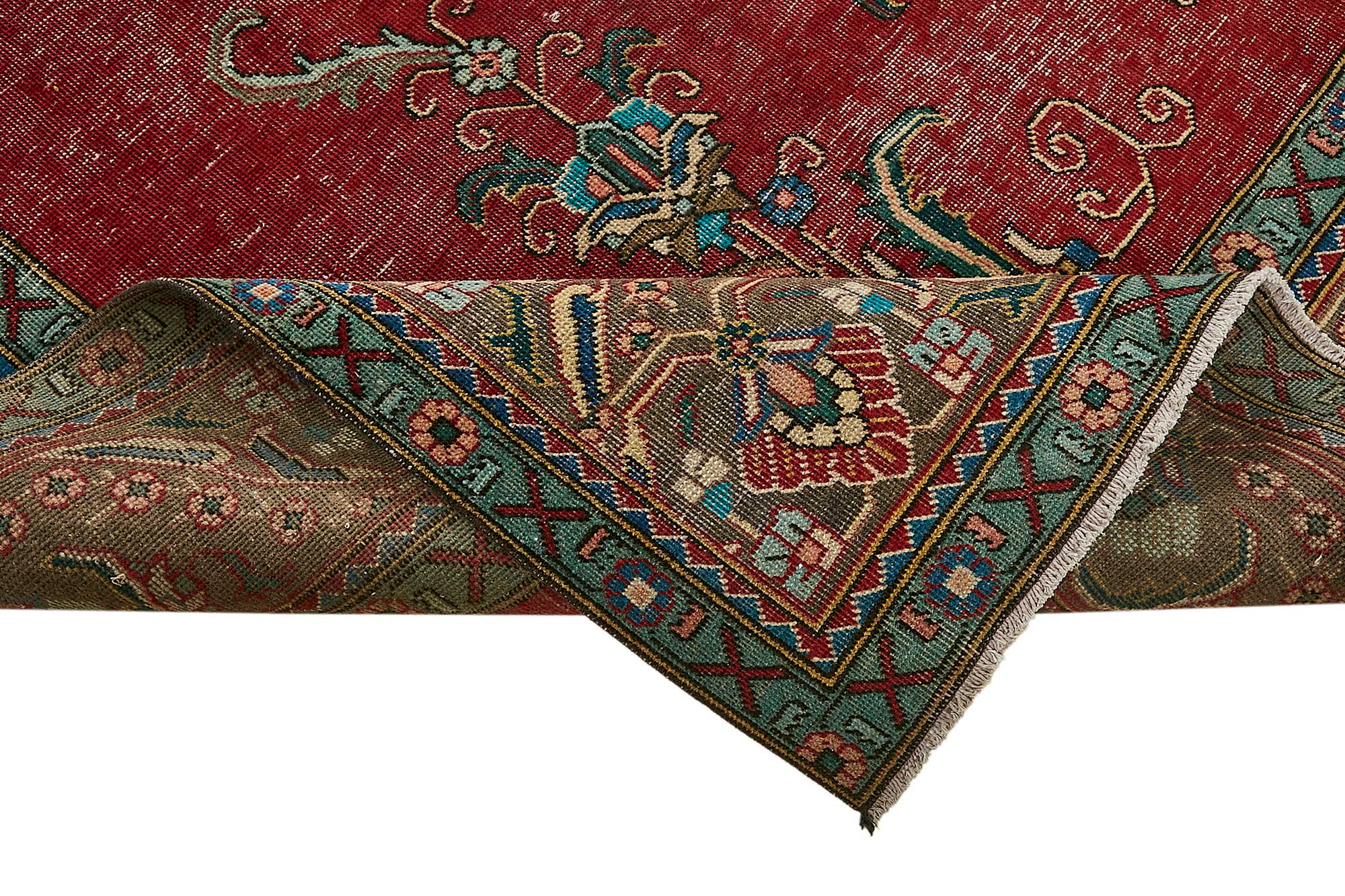 Vermillion Persian — 3.03 x 3.92