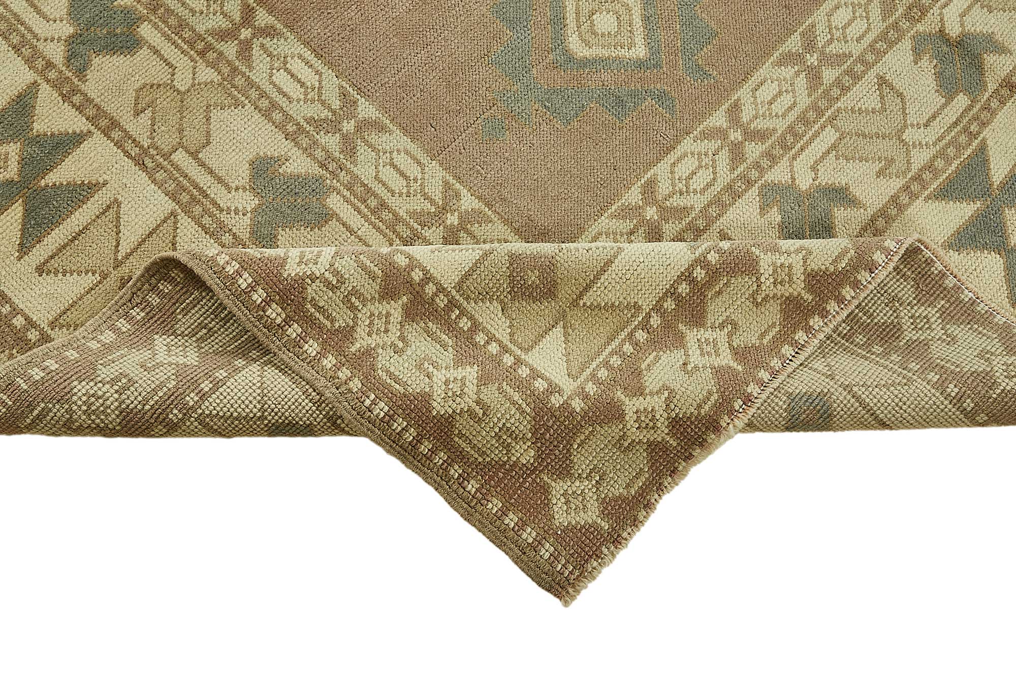 Champagne Persian — 2.30 x 3.42