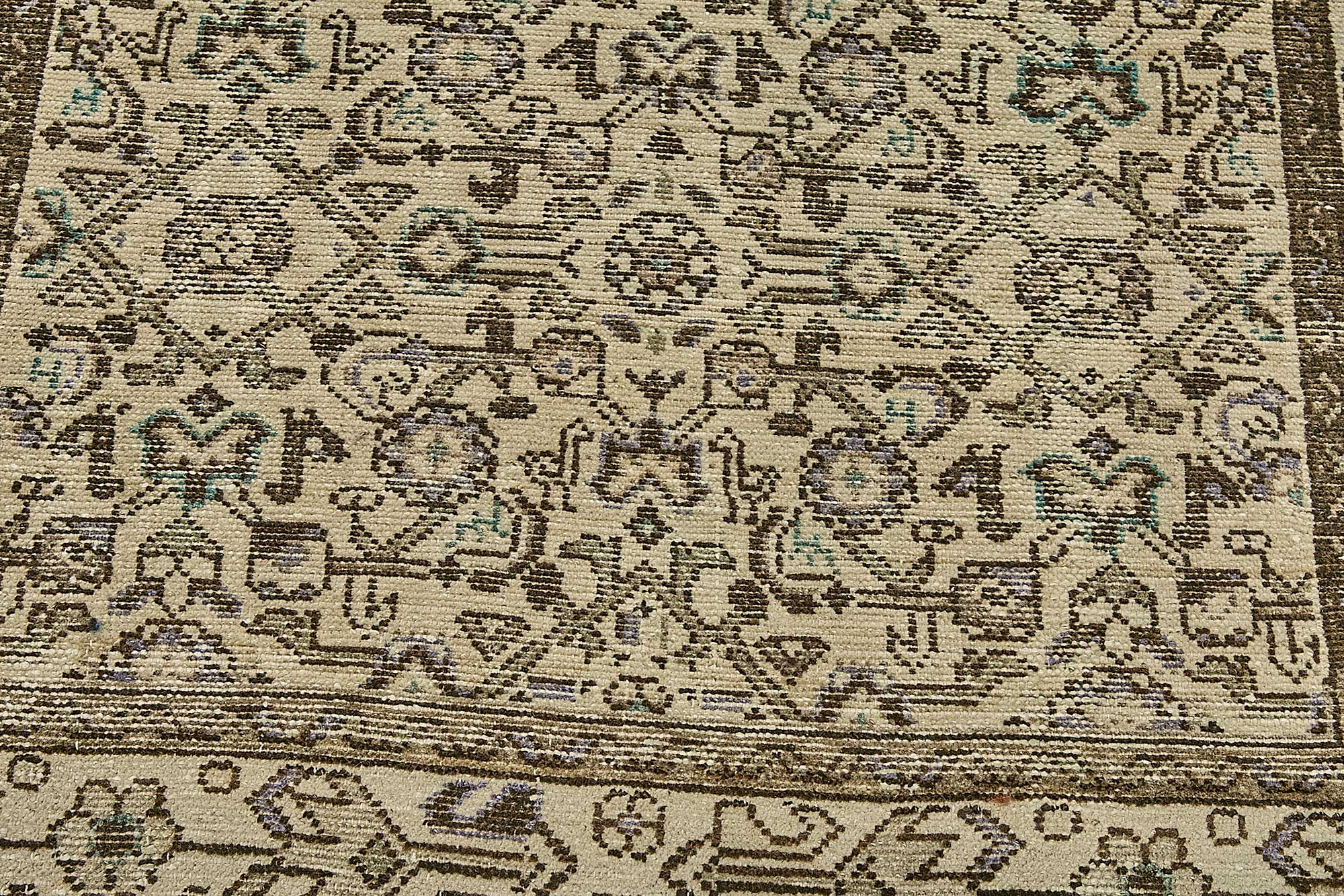 Beige Persian Antique — 1.03 x 4.10