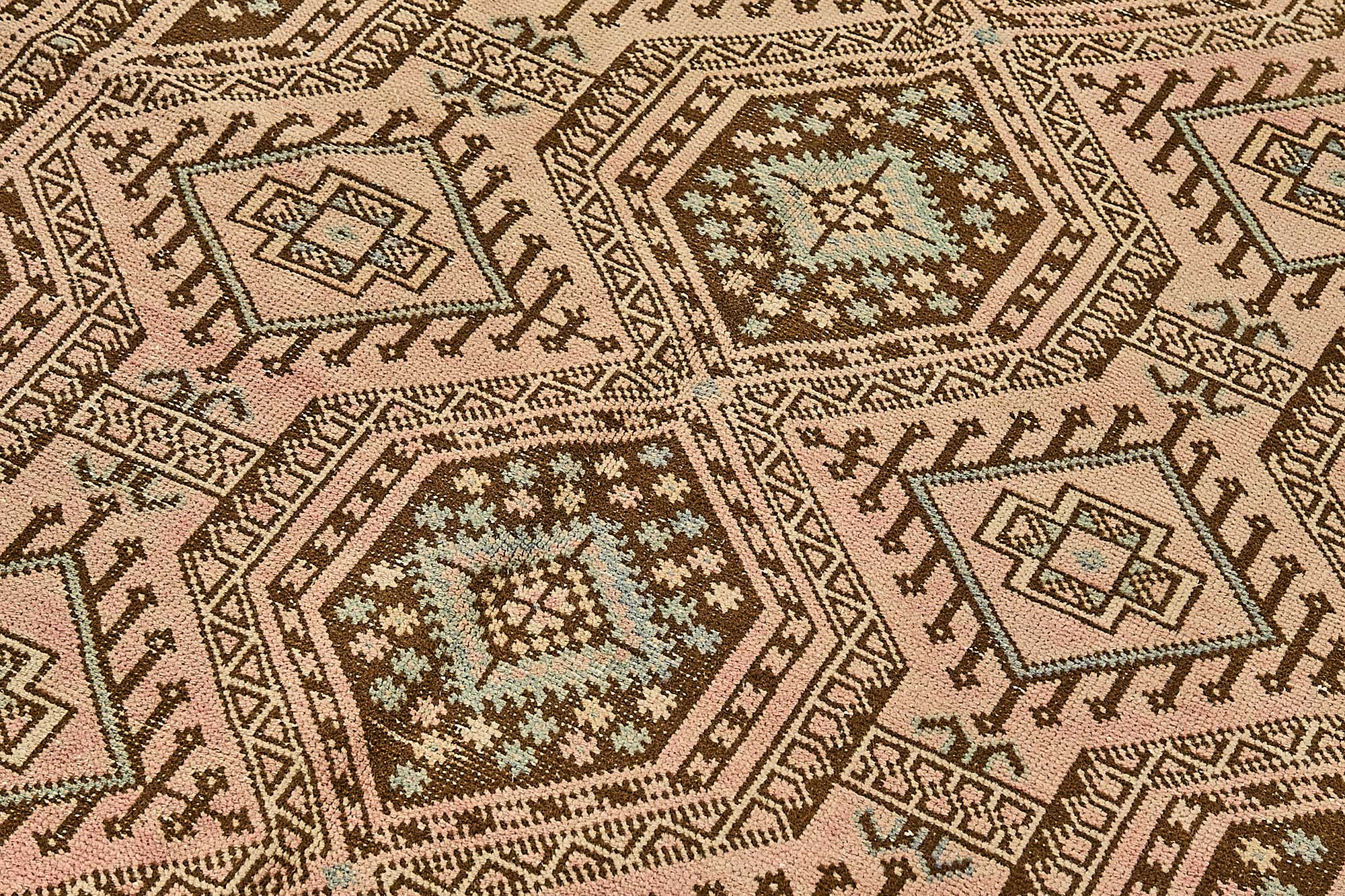 Beige Persian Antique — 1.53 x 2.87