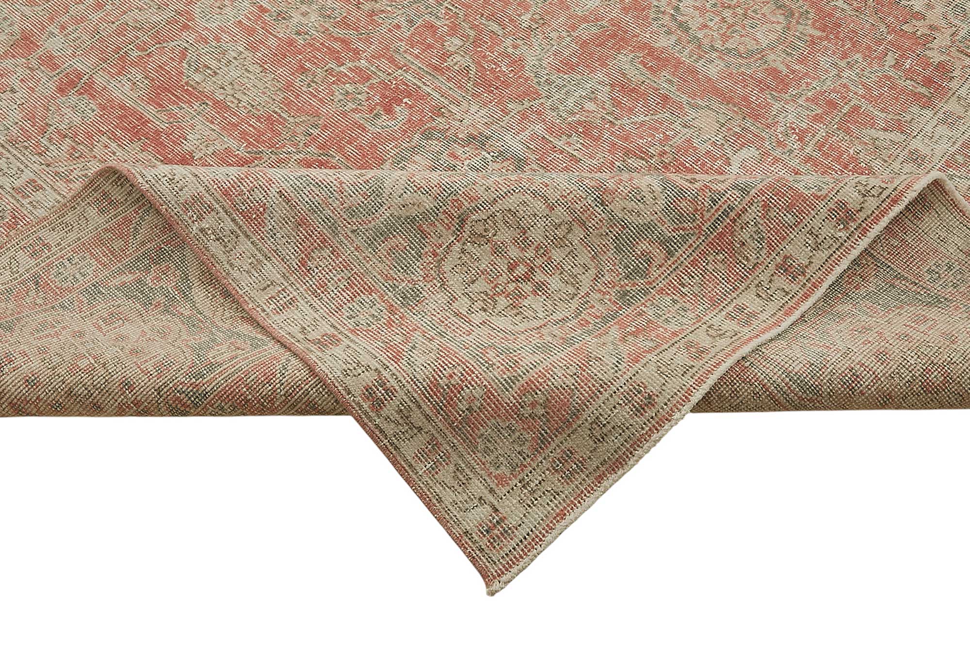 Alabaster Persian — 2.76 x 3.90