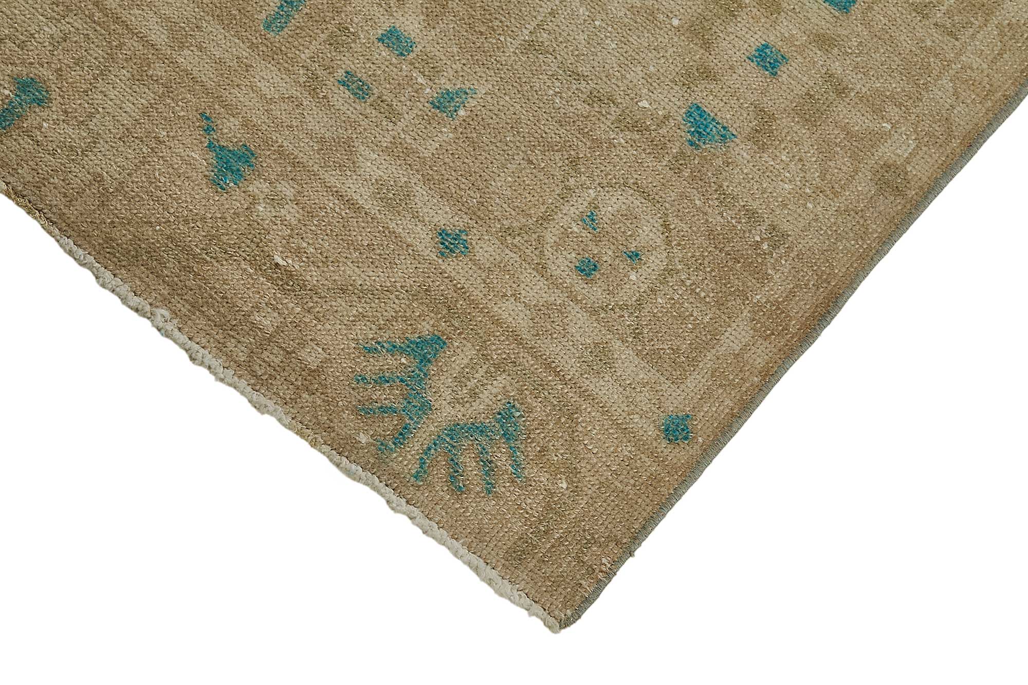 Beige Persian Antique — 0.85 x 3.07