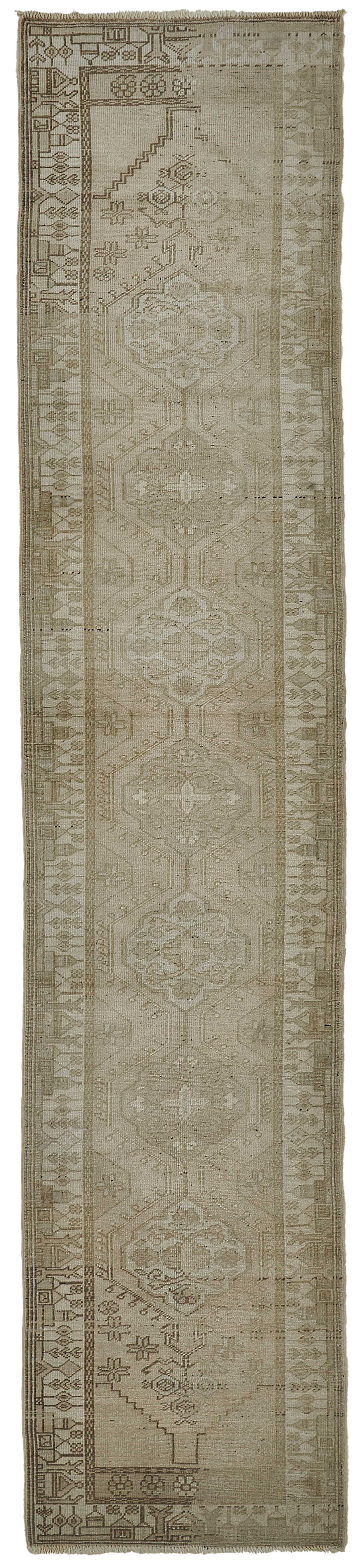 Beige Persian Antique — 0.75 x 3.77