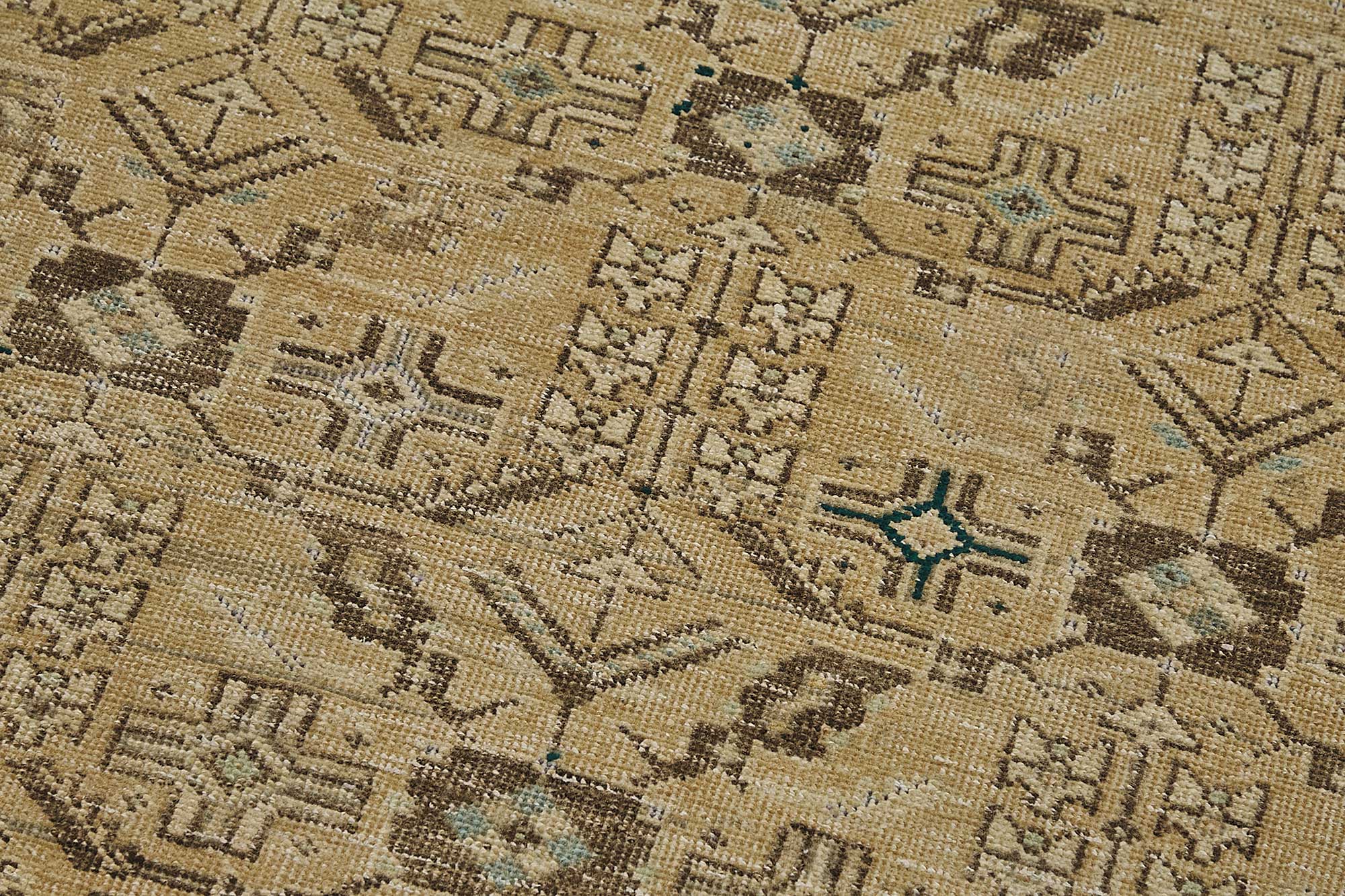 Beige Persian Antique — 0.84 x 2.97