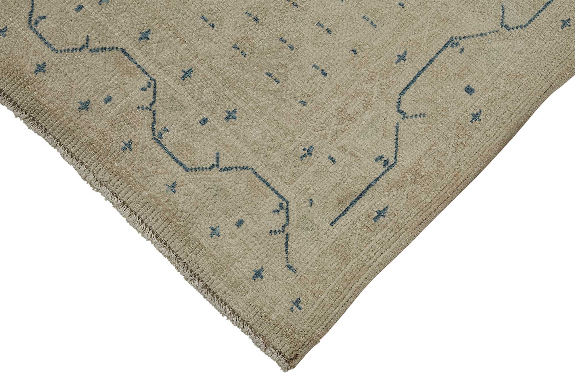 Beige Persian Antique — 0.81 x 3.92
