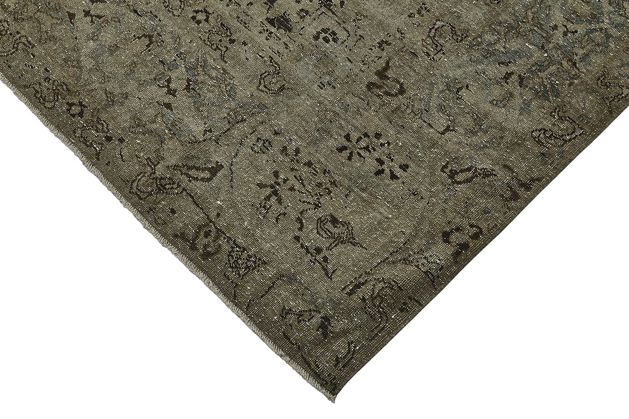Beige Persian Antique — 2.64 x 3.34