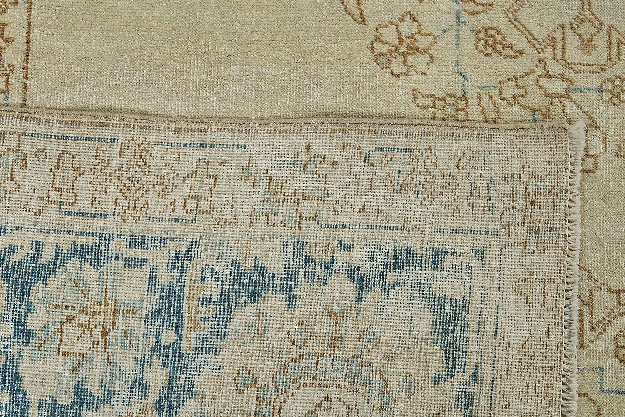 Beige Persian Antique — 2.72 x 3.76