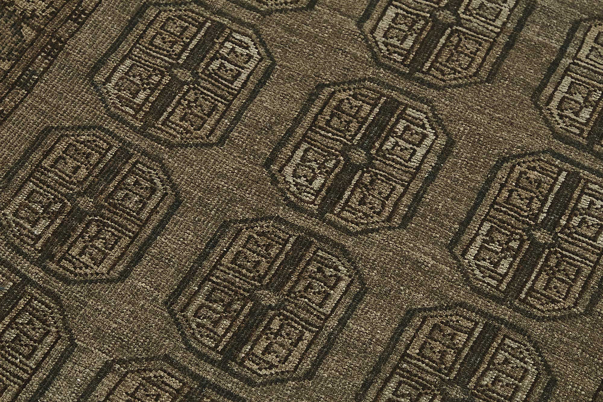 Beige Persian Antique — 0.93 x 1.25