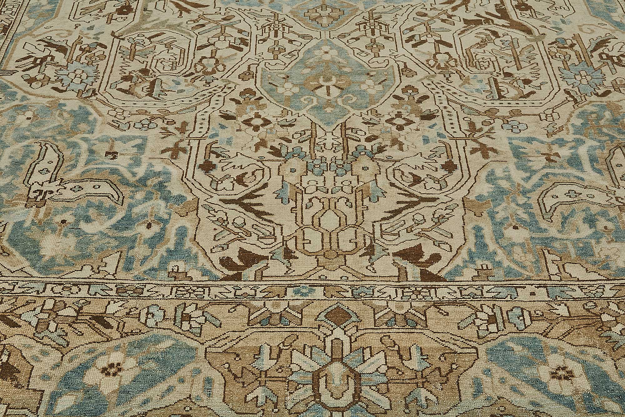 Beige Persian Antique — 3.05 x 4.87