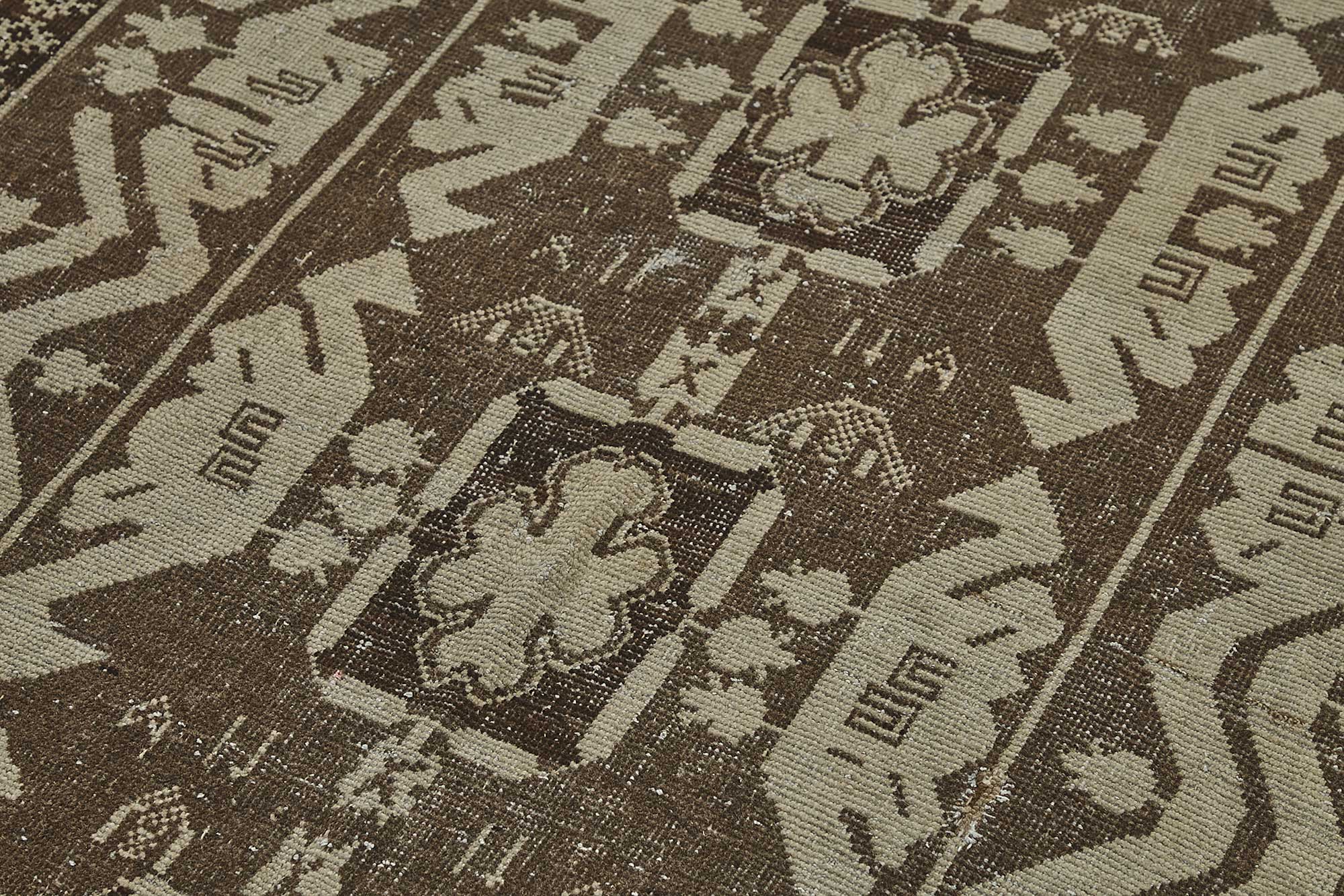 Beige Persian Antique — 1.65 x 4.13