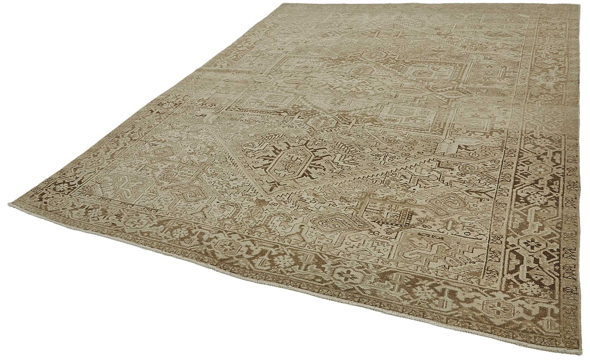 Beige Persian Antique — 2.60 x 3.31