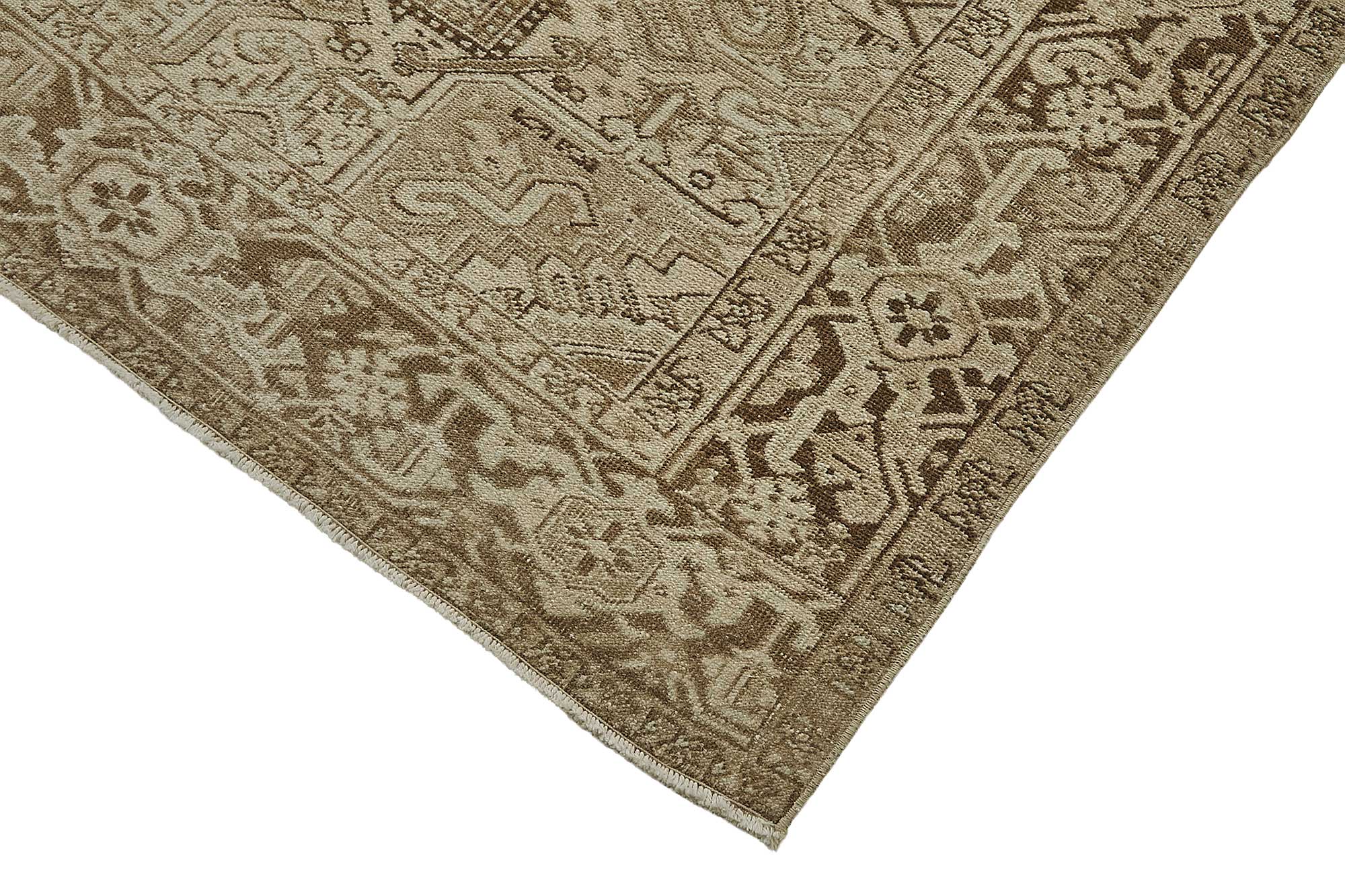 Beige Persian Antique — 2.60 x 3.31