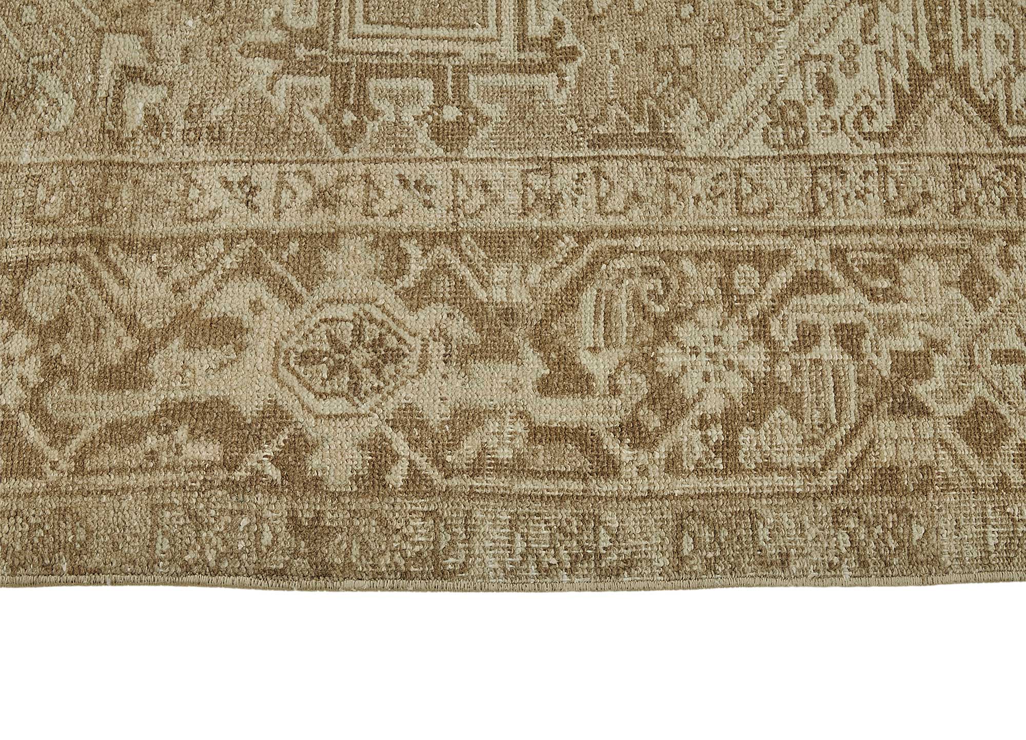 Beige Persian Antique — 2.60 x 3.31