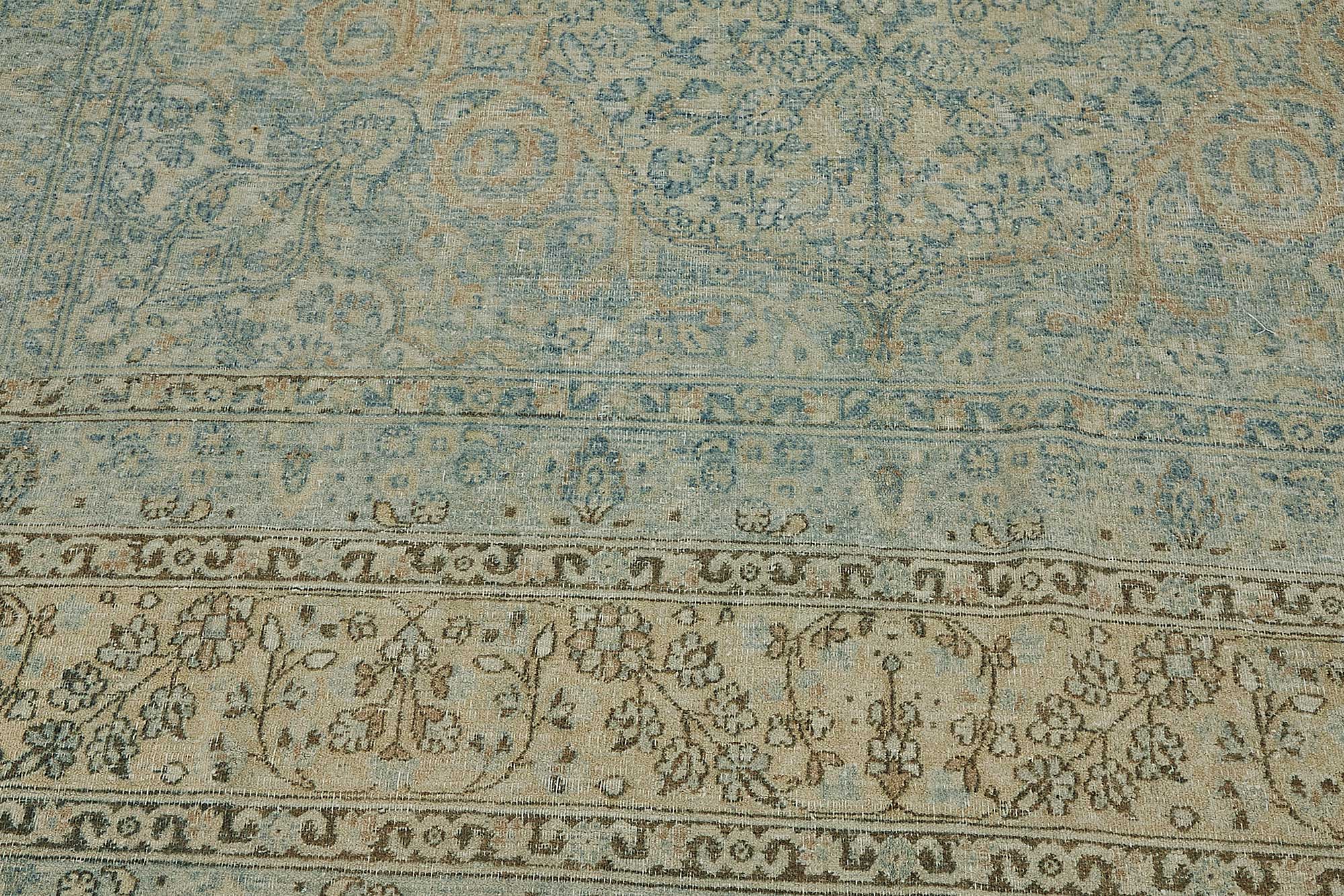 Beige Persian Antique — 2.54 x 3.96