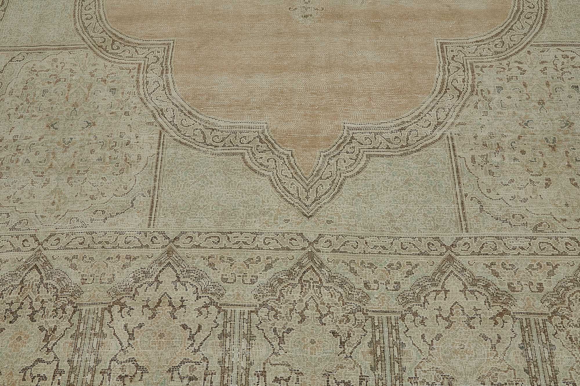 Beige Persian Antique — 2.86 x 3.76