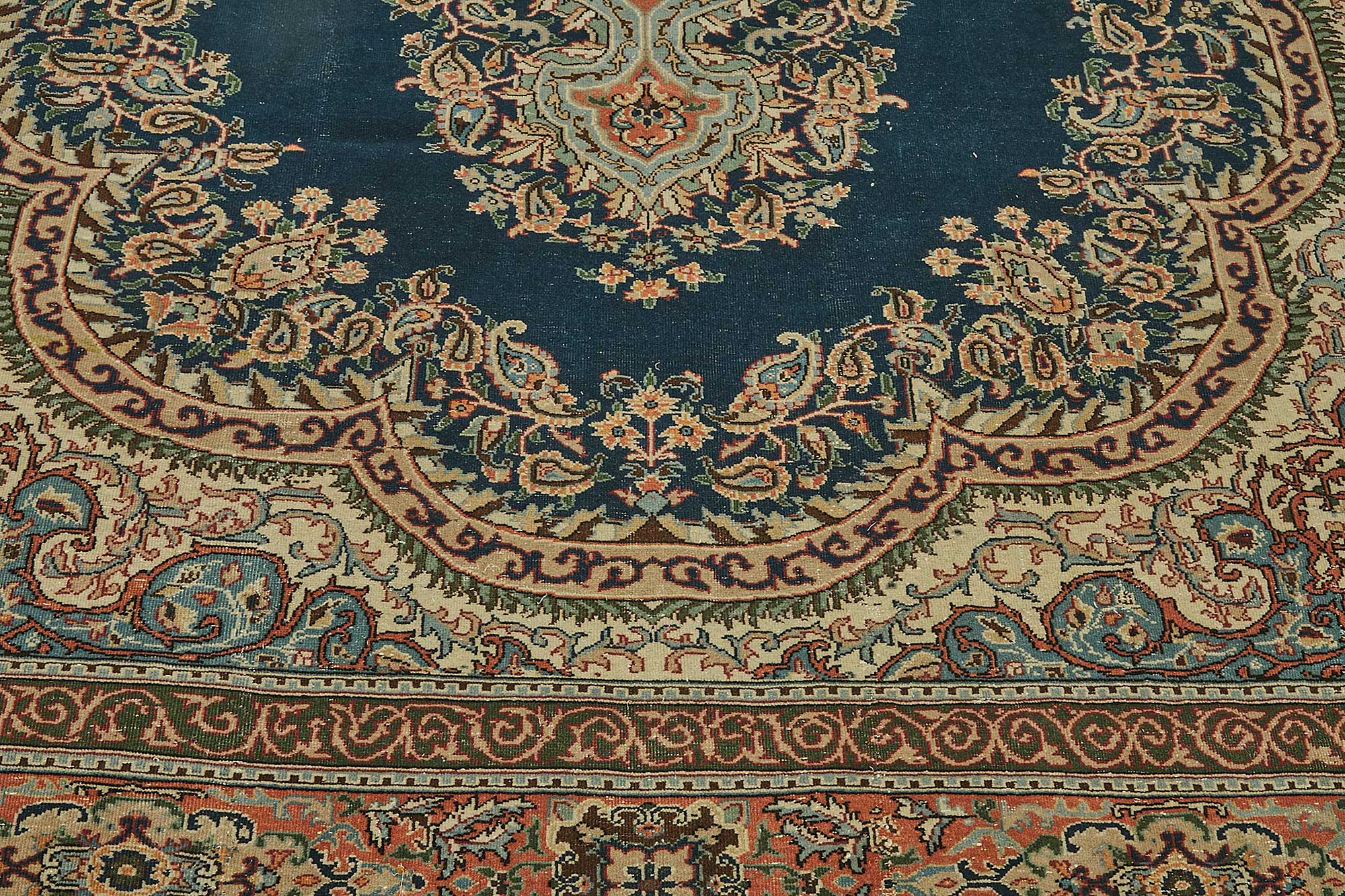 Bisque Persian — 2.47 x 3.37