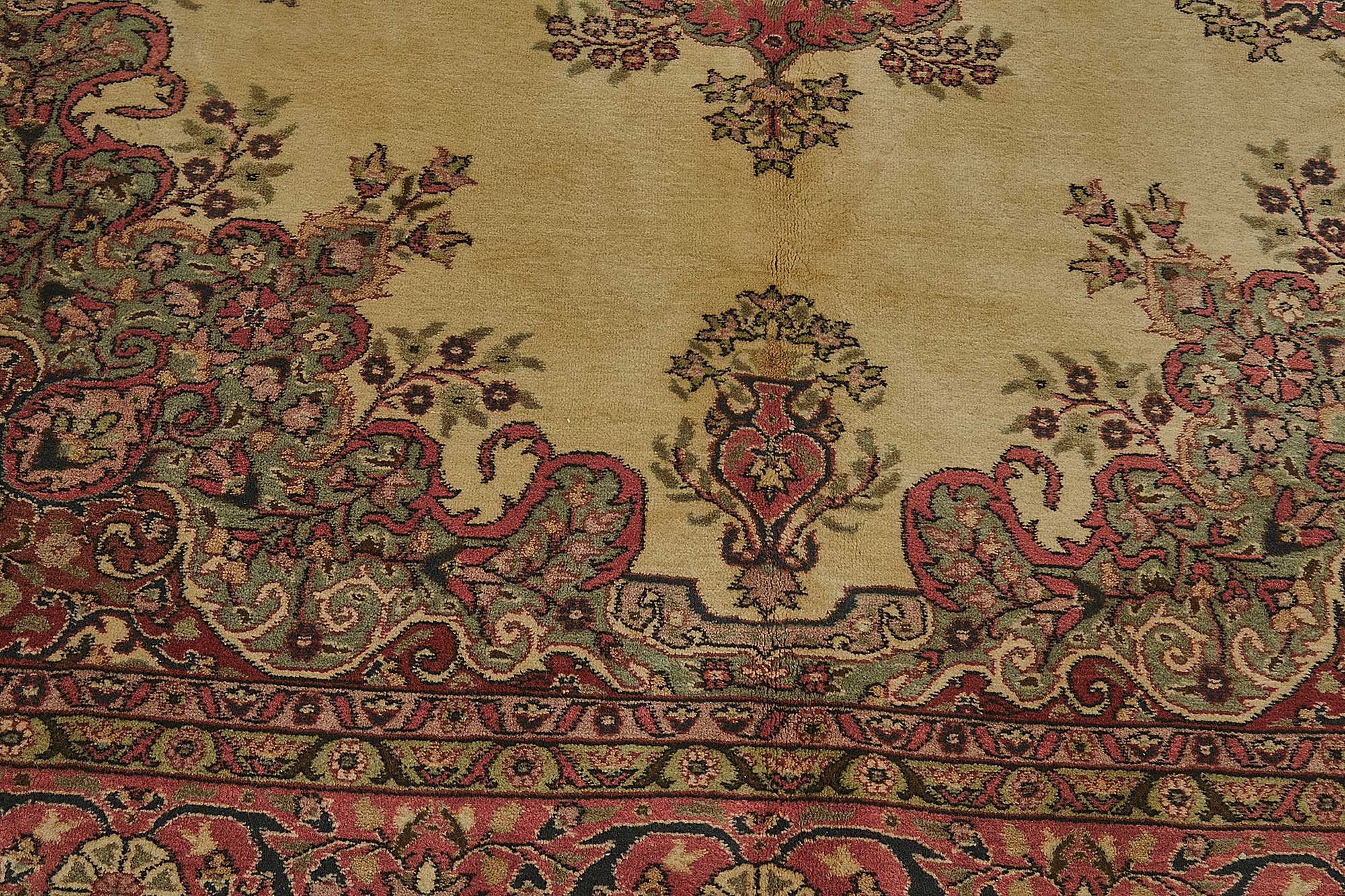 Sand Kayseri — 2.10 x 3.00