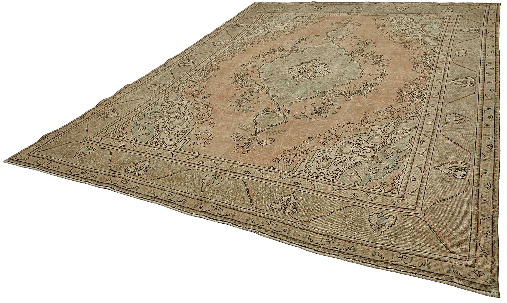 Ivory Persian — 2.92 x 3.81