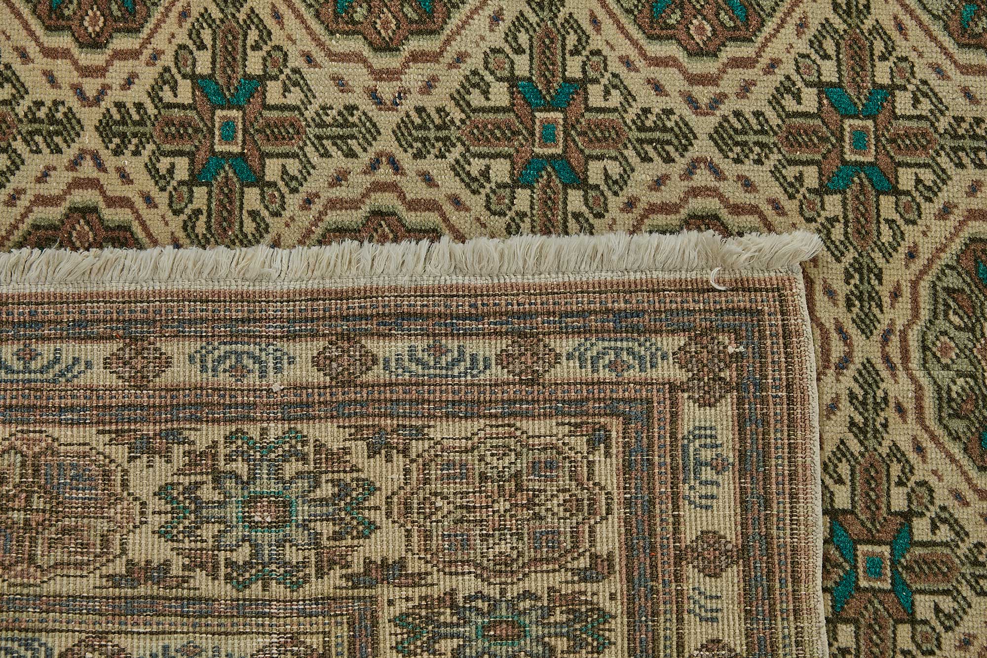 Alabaster Persian — 2.46 x 3.57