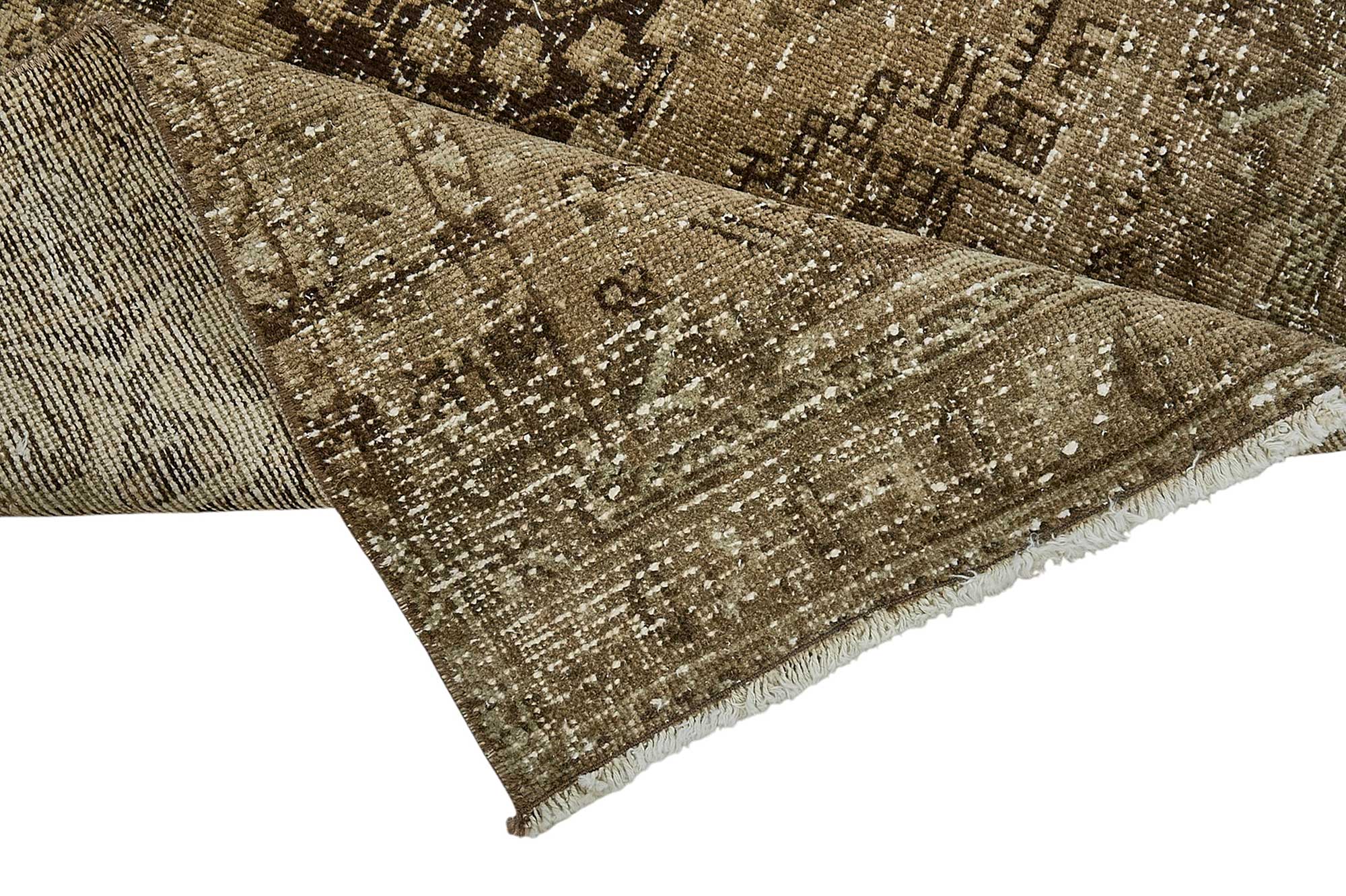 Bisque Persian — 0.93 x 3.10