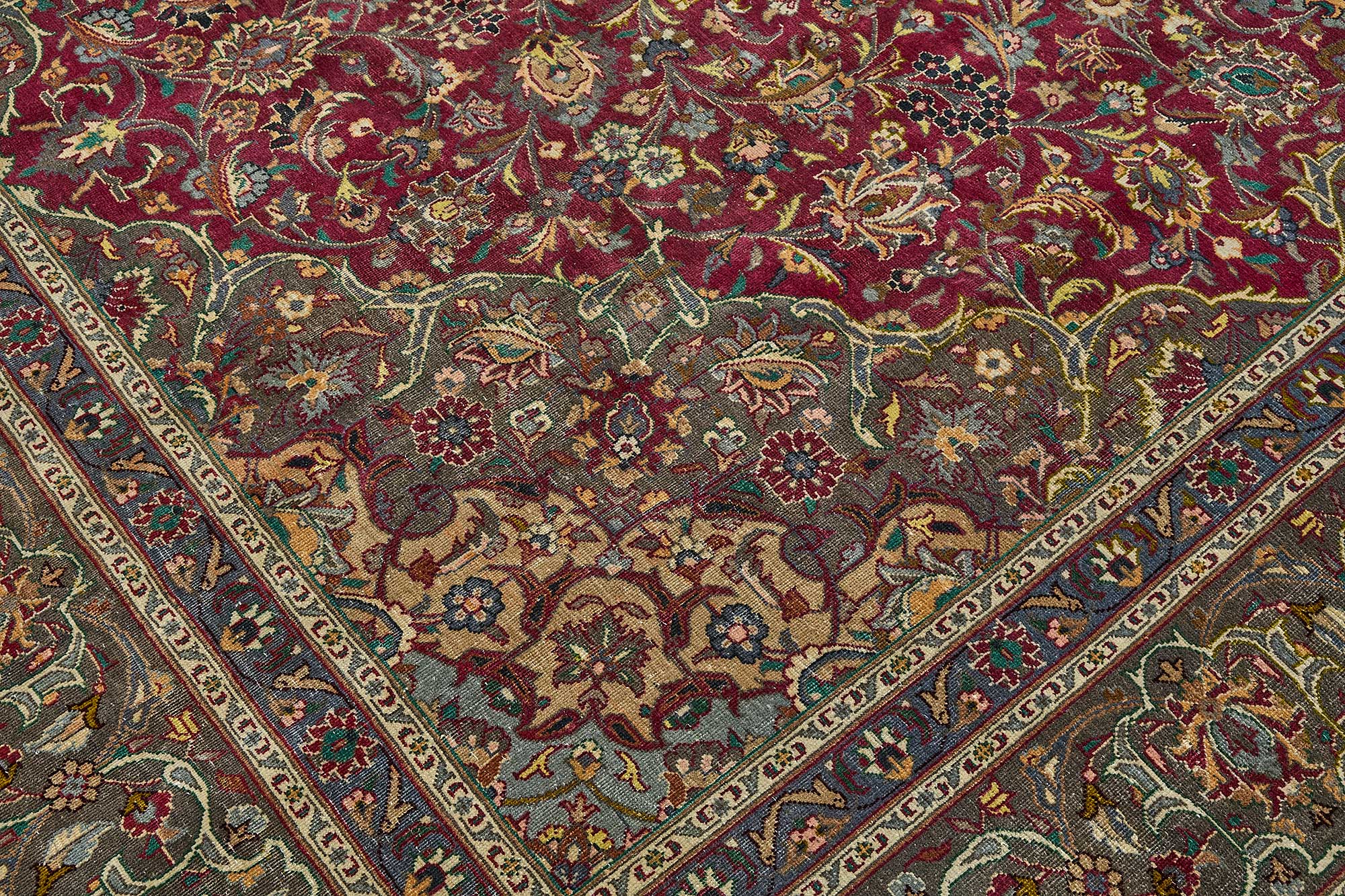 Dune Persian — 2.97 x 3.96