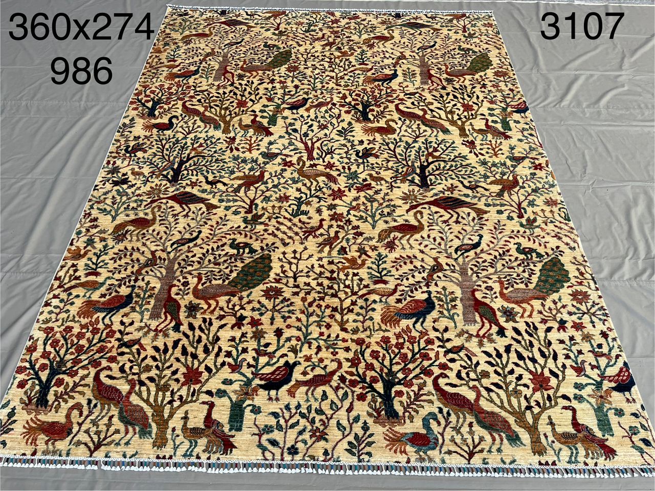 Afghan Rug 020 - 274x360 cm