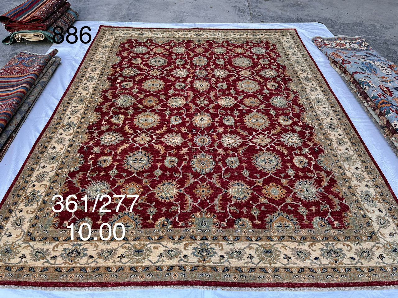 Afghan Rug 018 - 277x361 cm