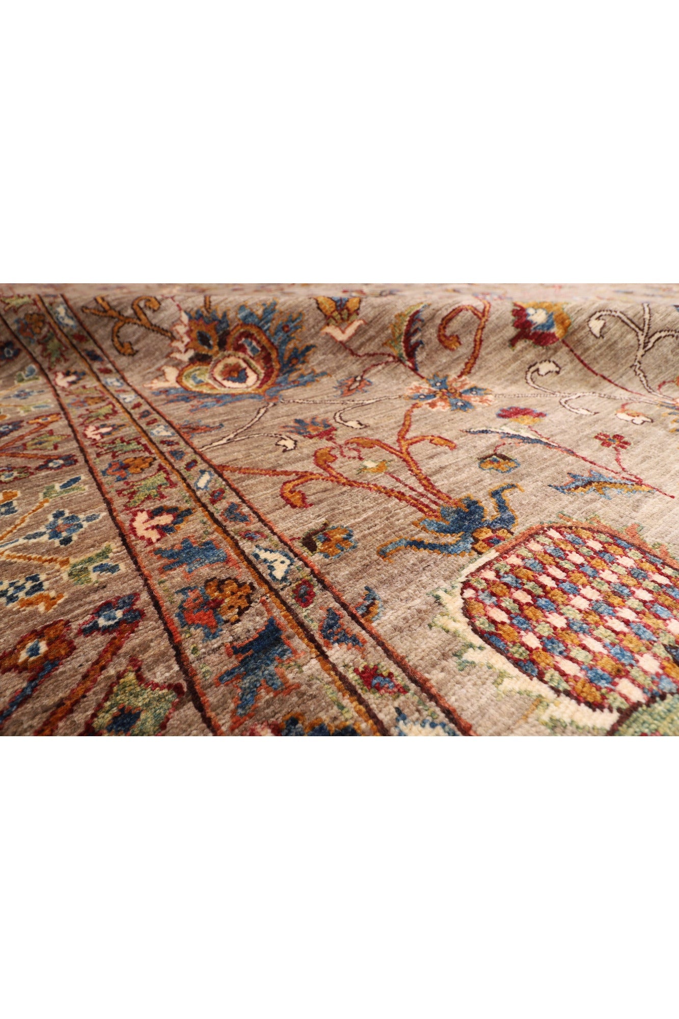 Handmade Suzani, very fine woven area rug Size: 275 x 365 cm, 9 x 12 ft