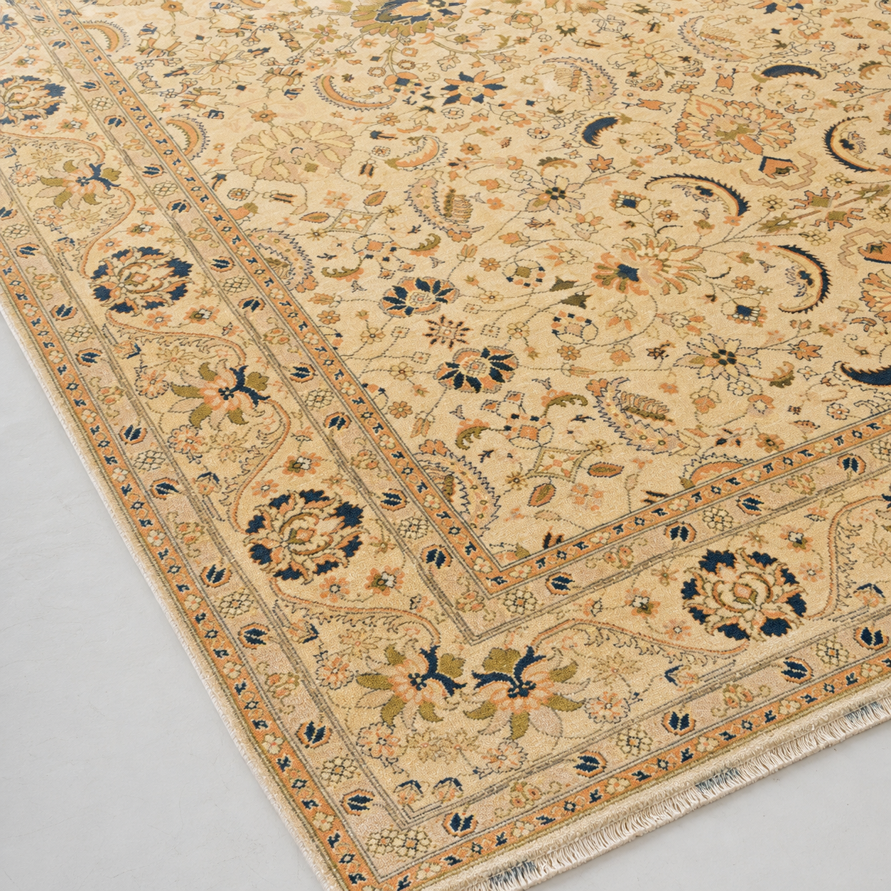 Noor-e-Balkh Afghan Ghazni wool rug, hand-knotted detail