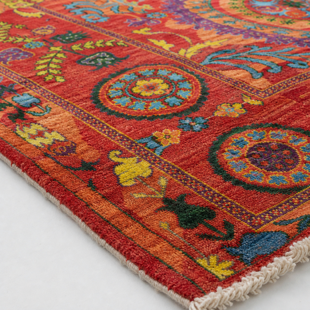 Anar-e-Herat Afghan Ghazni wool rug, hand-knotted detail