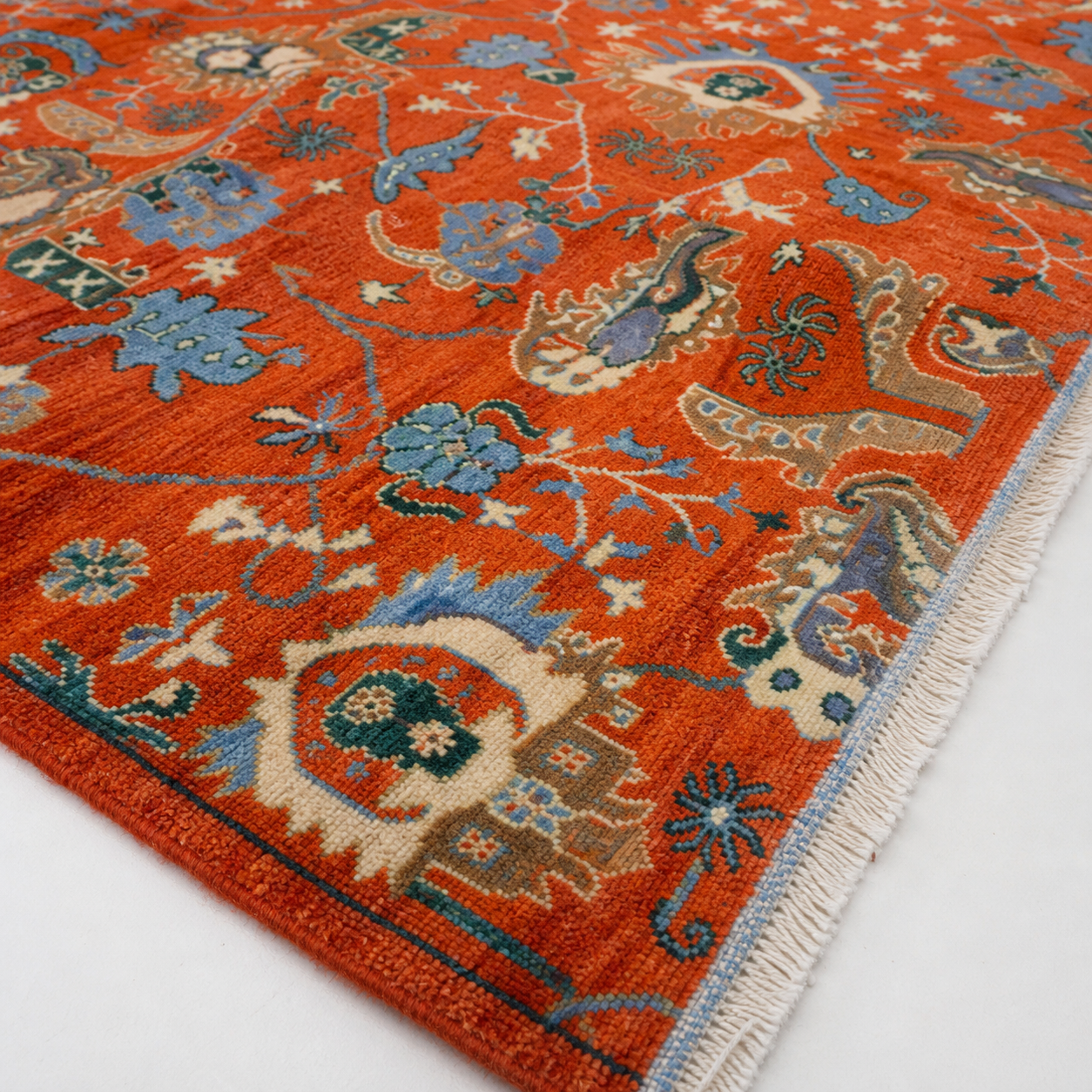 Aftab-e-Balkh Afghan Ghazni wool rug, hand-knotted detail