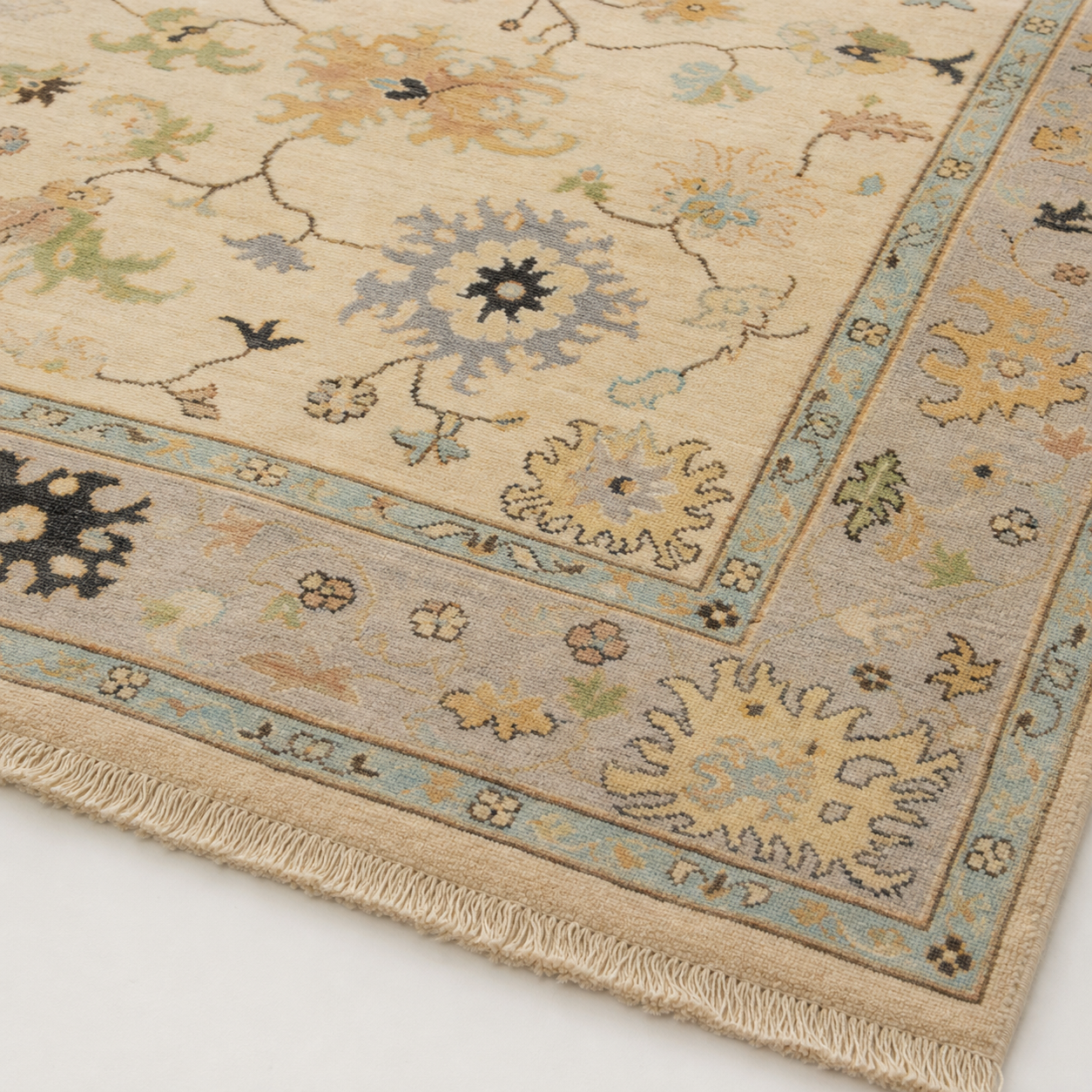 Sukoot-e-Bamyan Afghan Ghazni wool rug, hand-knotted detail