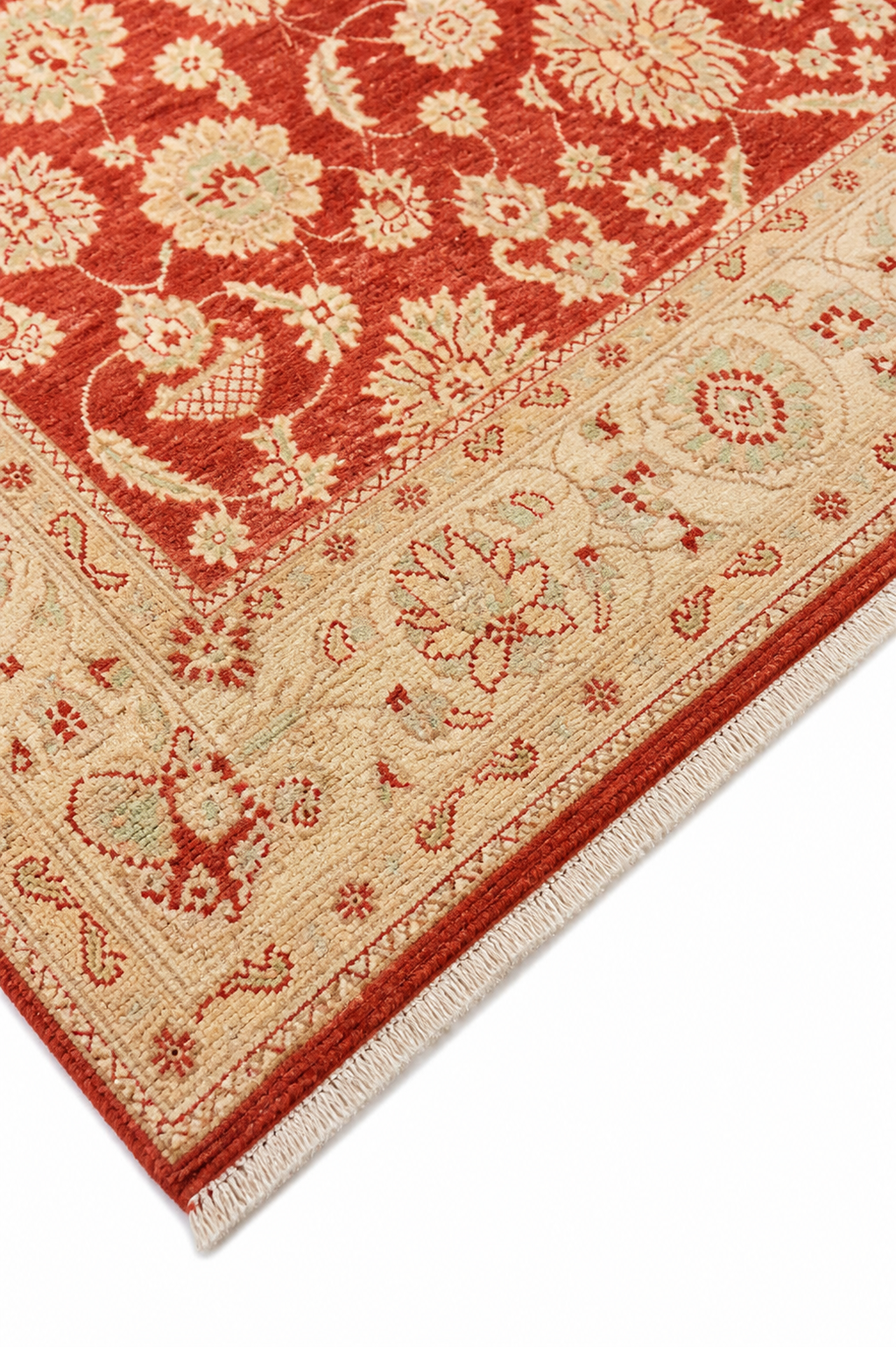 Gul-e-Atash Afghan Ghazni wool rug, hand-knotted detail