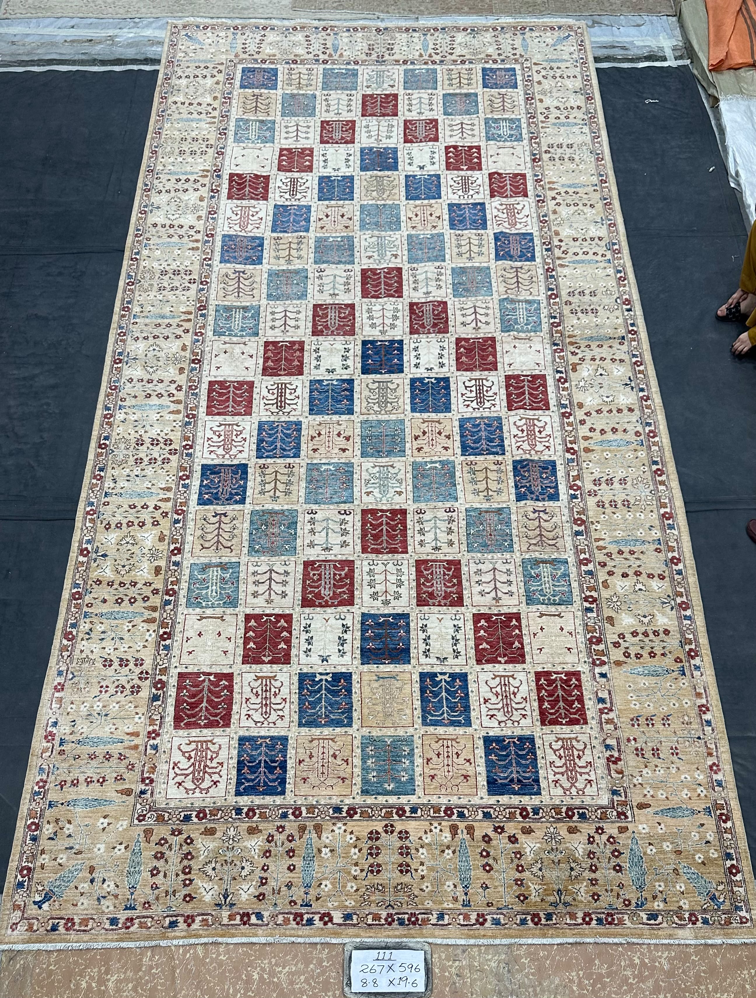 Chaman-e-Zar Afghan hand-knotted Ghazni wool rug, overhead view