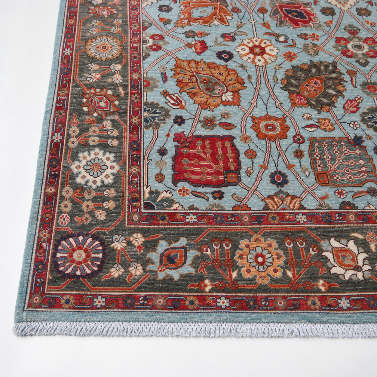 Khat-e-Golestan Afghan Ghazni wool rug, hand-knotted detail
