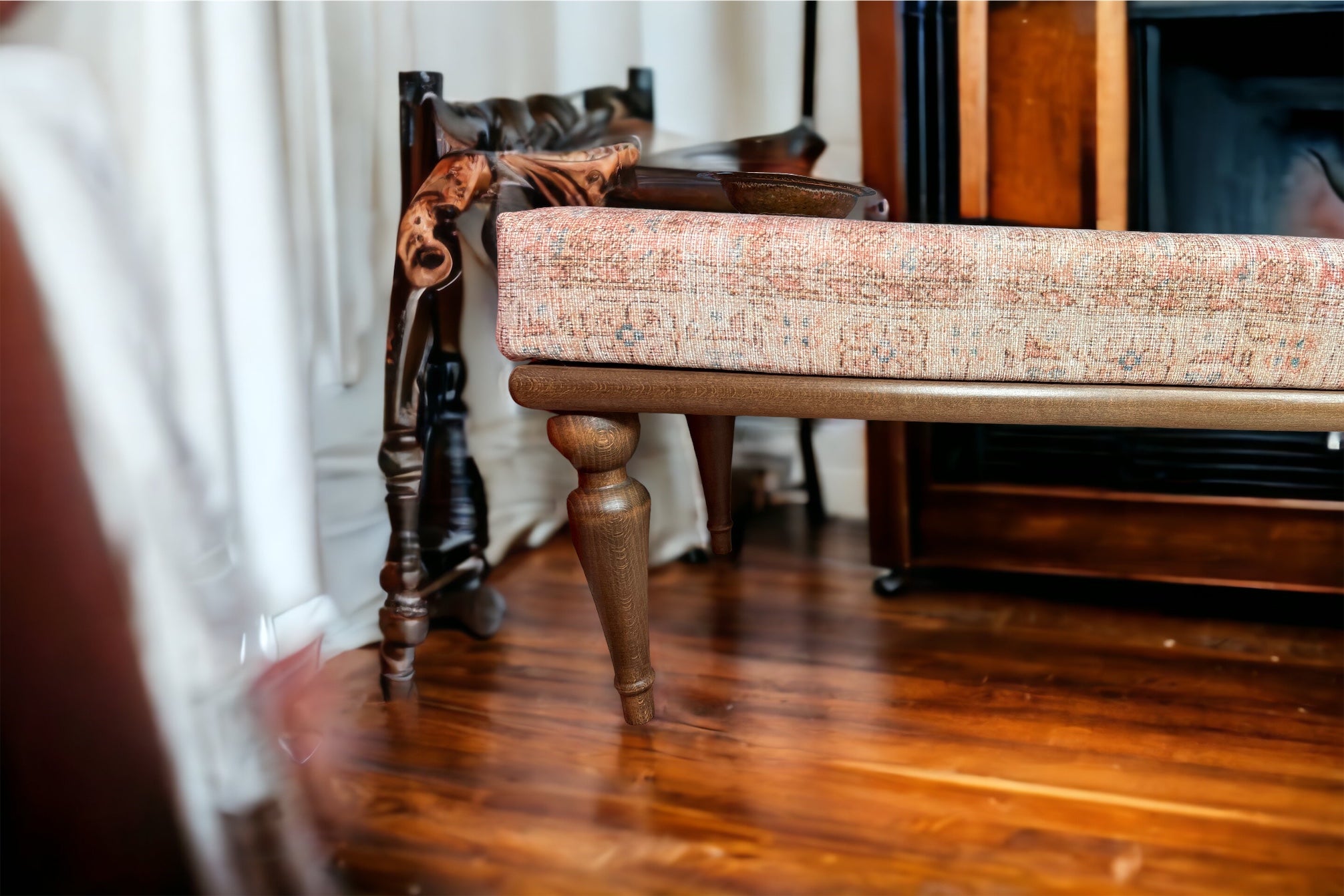 Ottoman Bench 4A Jerm | جِرْم